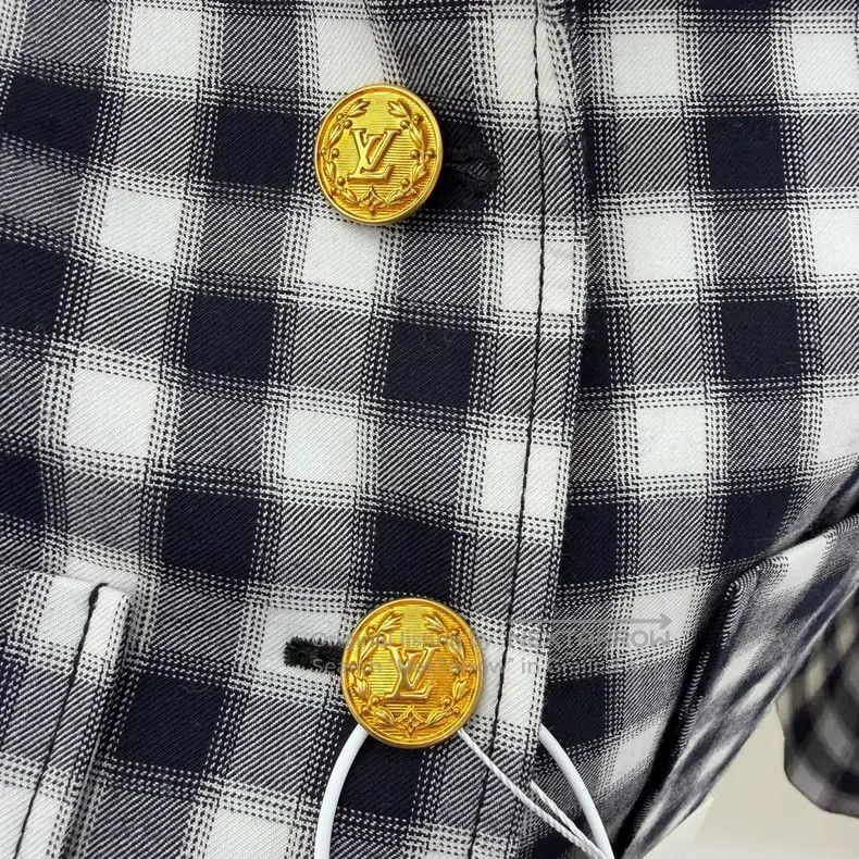 Louis Vuitton Louis Vuitton Plaid single-breasted blazer Size XS / US 0-2 / IT 36-38 - 4 Thumbnail