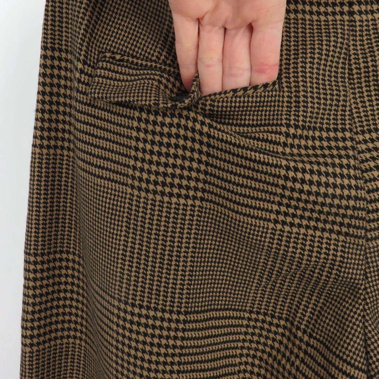 Banana Republic Banana Republic Women 4 Tan Black Houndstooth Check Flat Front Pants Size 27" / US 4 / IT 40 - 6 Thumbnail