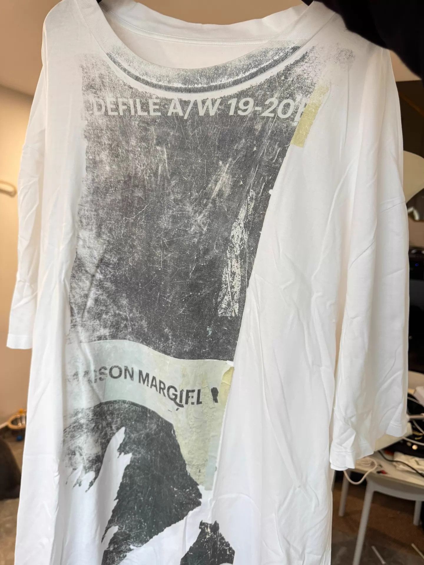 Maison Margiela MM 19AW Printed SS Tee | Cha Eun-woo Worn Size 52 Size US L / EU 52-54 / 3 - 2 Thumbnail
