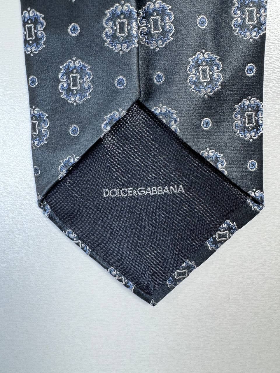 Dolce & Gabbana Dolce & Gabbana Silk Tie Gray Medallion Pattern Made InItaly Size ONE SIZE - 6 Thumbnail