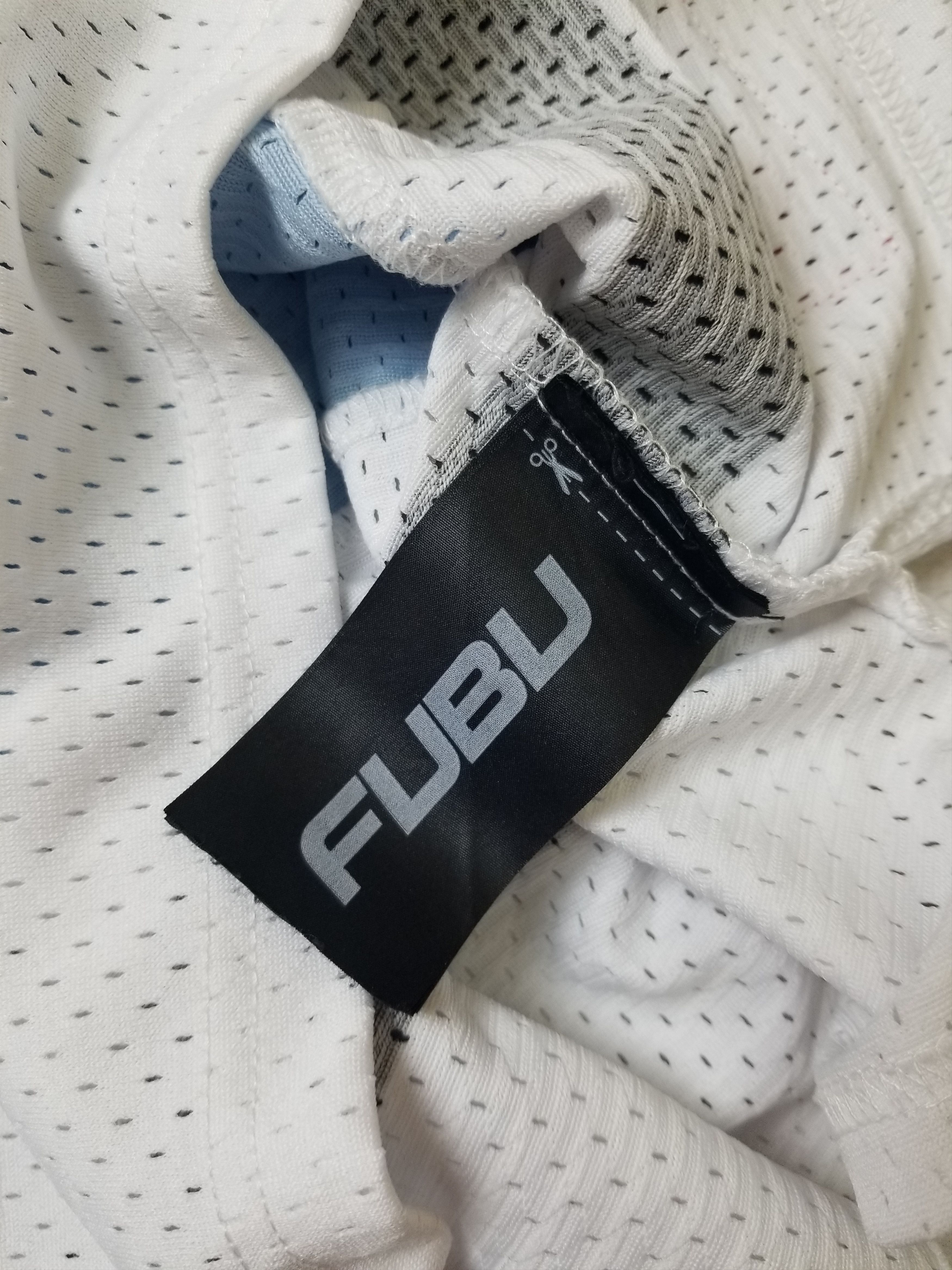 Fubu Rare Vintage Fubu Jersey T-Shirt Big Logo 05 Rap Style Size US M / EU 48-50 / 2 - 10 Thumbnail