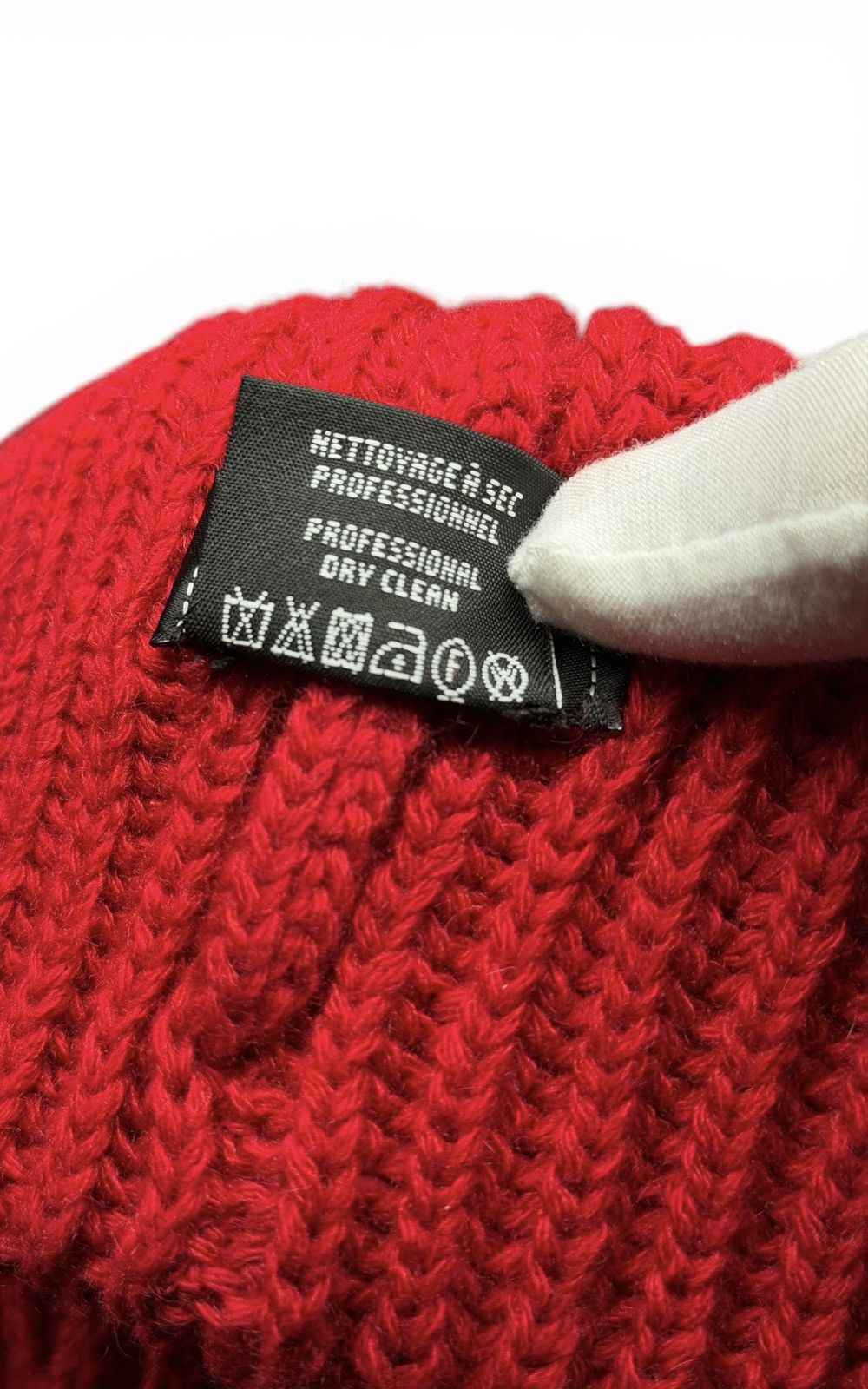 Chanel CHANEL CLOCHE 25K BEADED BEANIE Size ONE SIZE - 4 Thumbnail