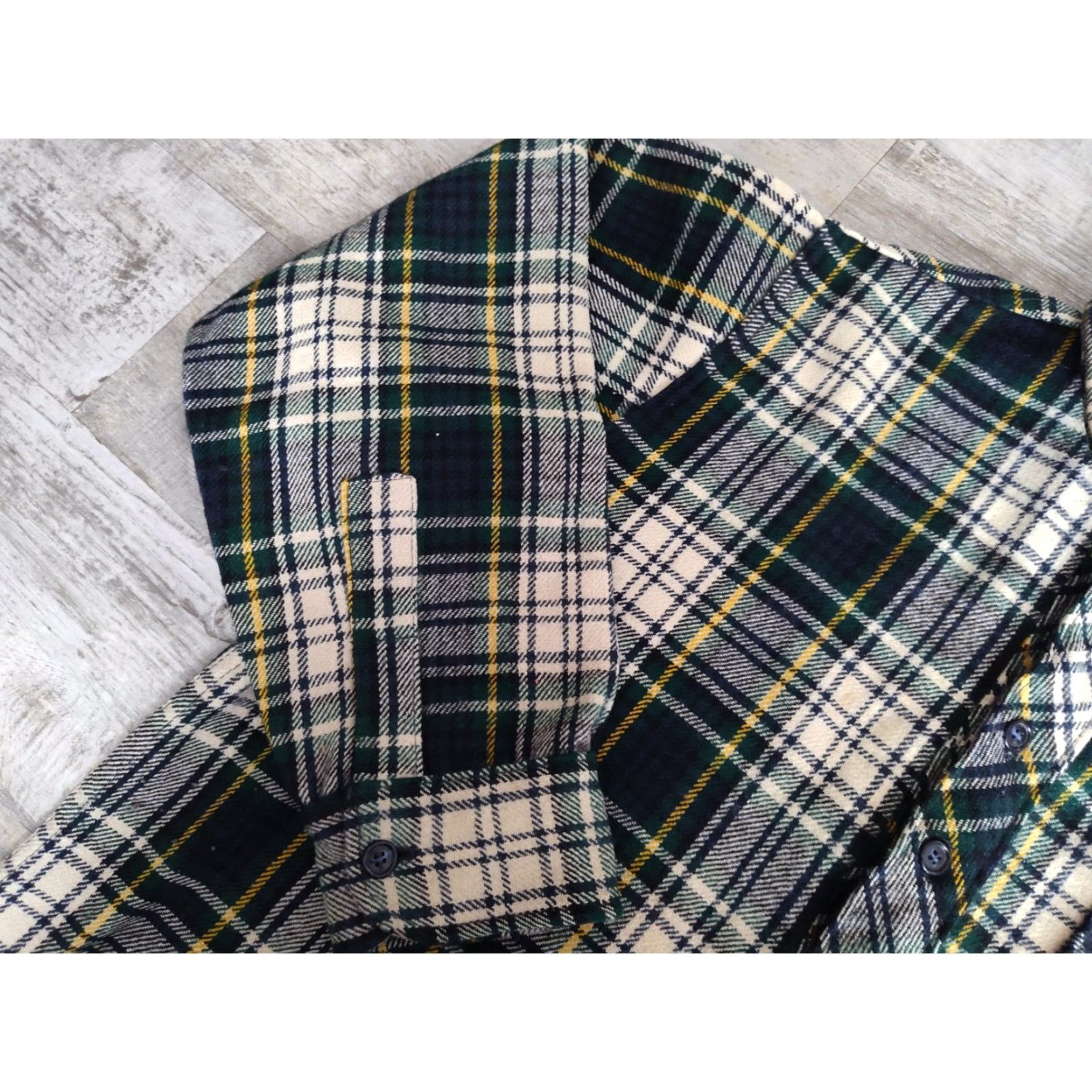 Vintage VINTAGE 1970s L.L. Bean Wool Flannel Plaid Button-Up Shirt Unisex Adults Large Green Winter Size US L / EU 52-54 / 3 - 5 Thumbnail