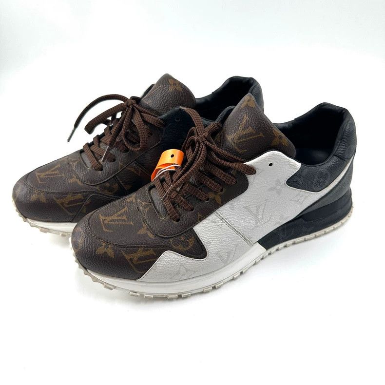Louis Vuitton Louis Vuitton Presbyopic sneakers Size US 7 / EU 40 - 1 Thumbnail