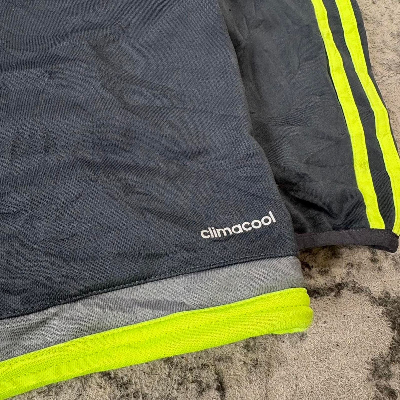 Adidas Adidas real madrid 2016 anthem training sweatshirt climacool Size US M / EU 48-50 / 2 - 3 Thumbnail
