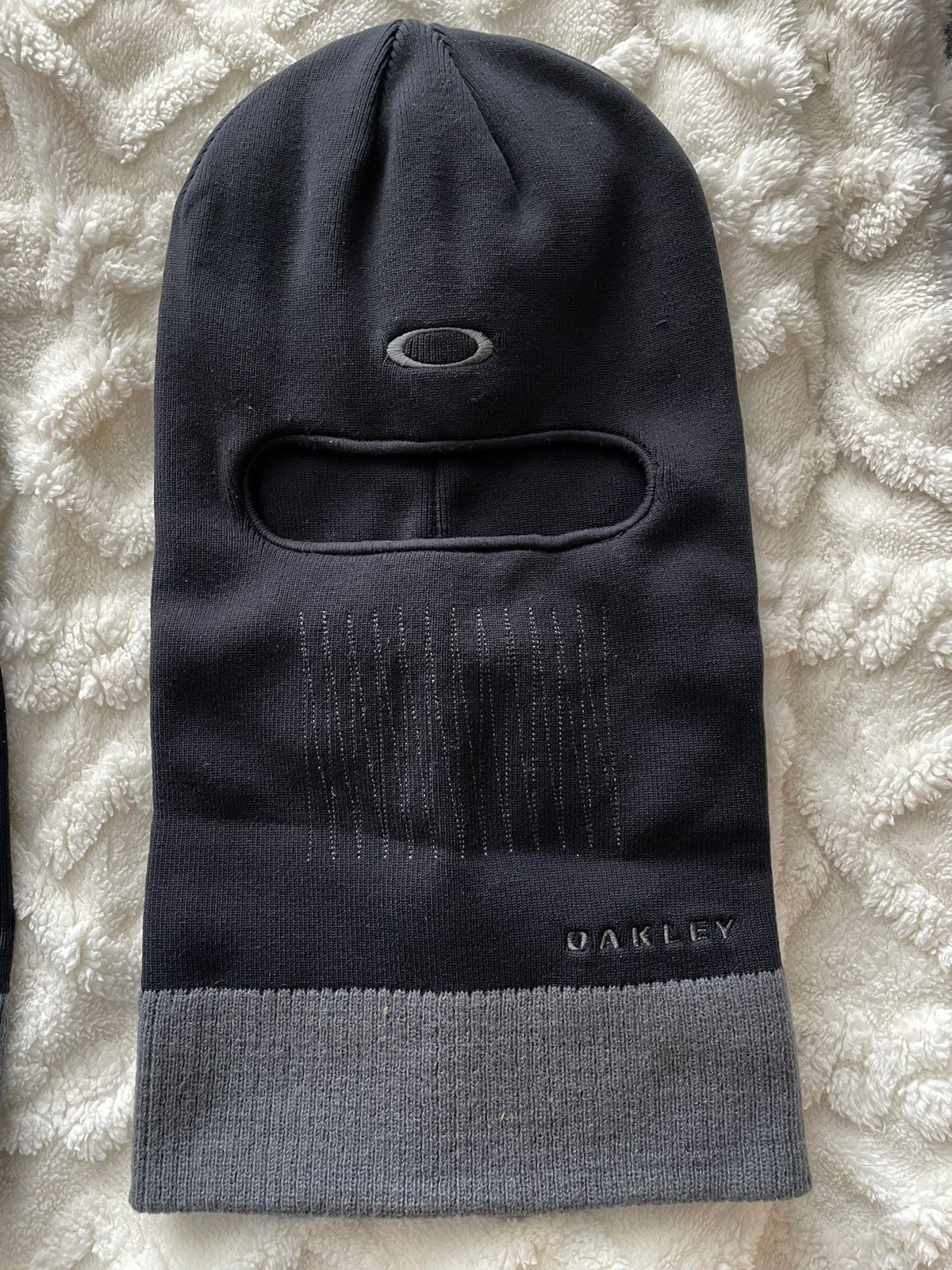 Vintage Oakley Y2K 3 in 1 Beanie Balaclava (1/2) Grailed