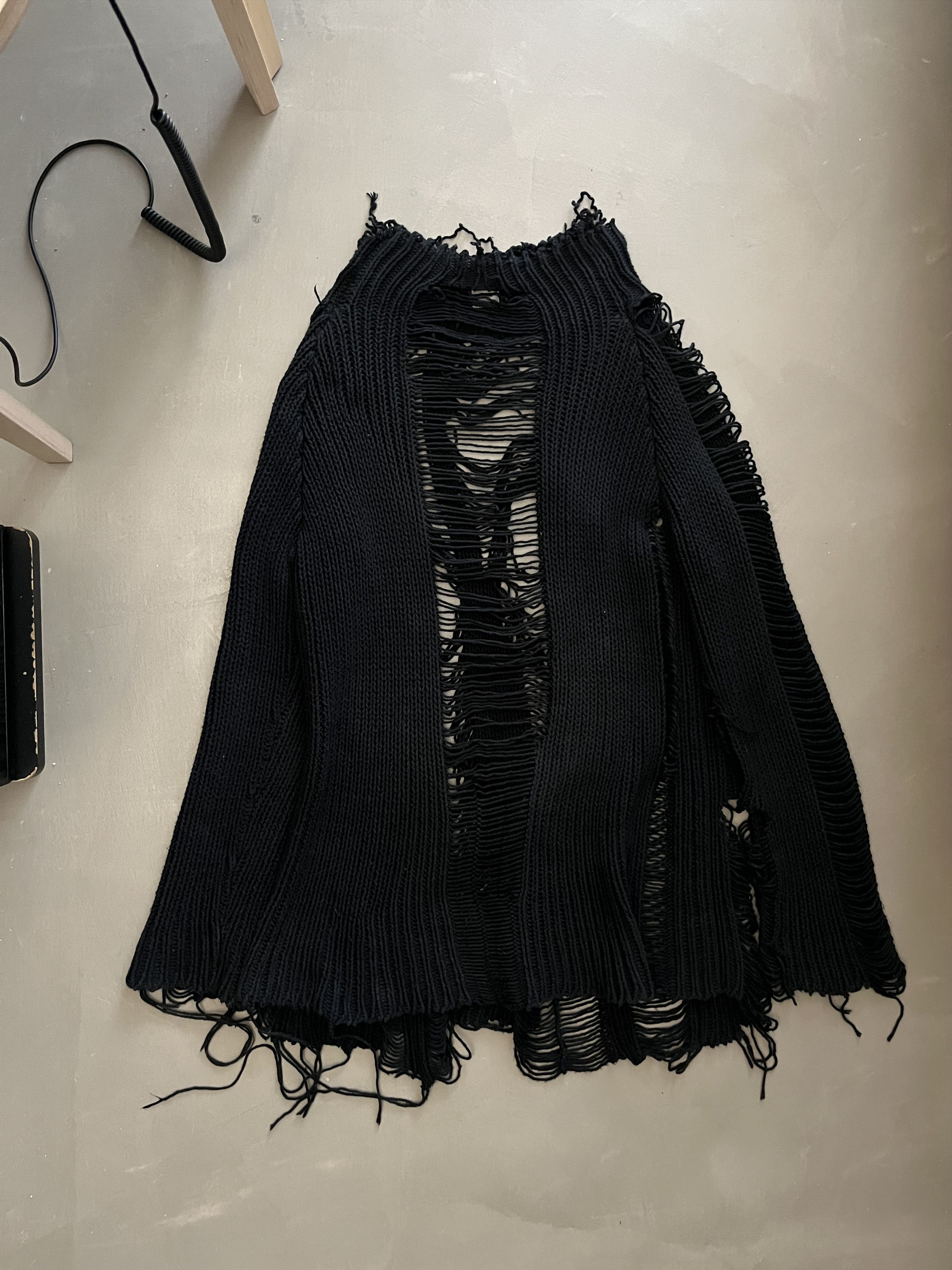 Raf Simons A/W 1998 destroyed knit Size US L / EU 52-54 / 3 - 4 Thumbnail