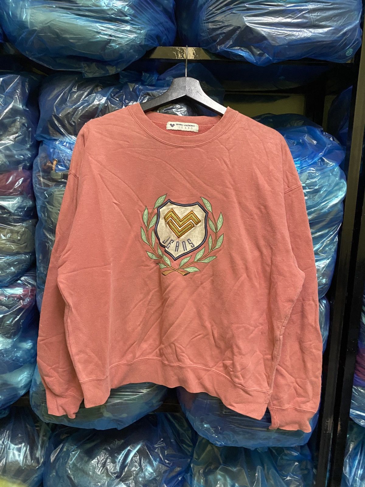 Vintage VINTAGE MARIO VALENTINO SWEATSHIRT FA8072 MADE Size US M / EU 48-50 / 2 - 1 Thumbnail