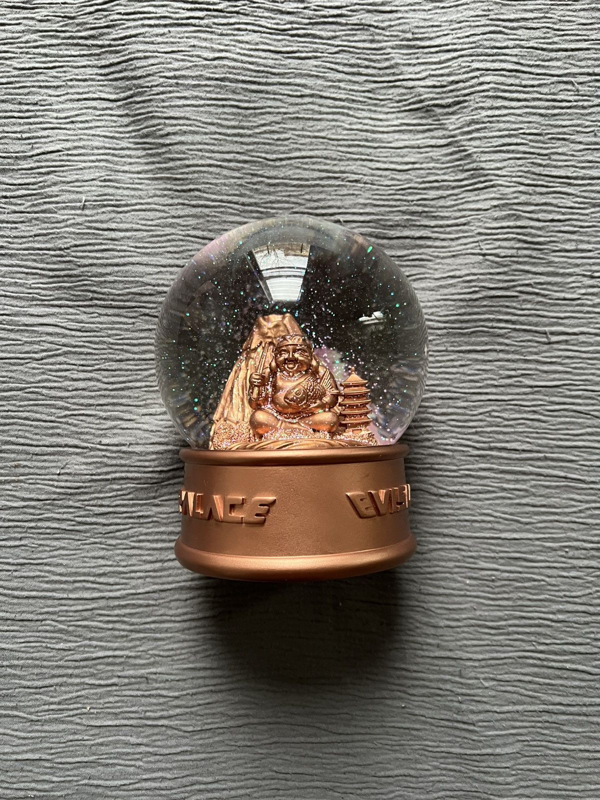Evisu Palace Evisu Jolly God Cherry Blossom Globe Pink Size ONE SIZE - 1 Thumbnail