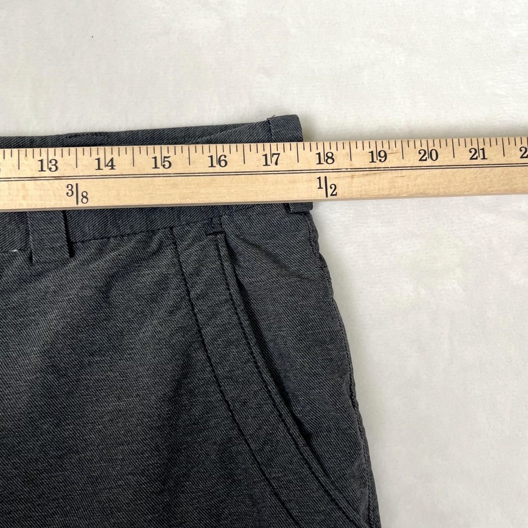 Nike Nike Dri-FIT Golf Pants Mens 35x32 Gray Straight Twill Quick Dry Performance Size US 35 - 3 Thumbnail