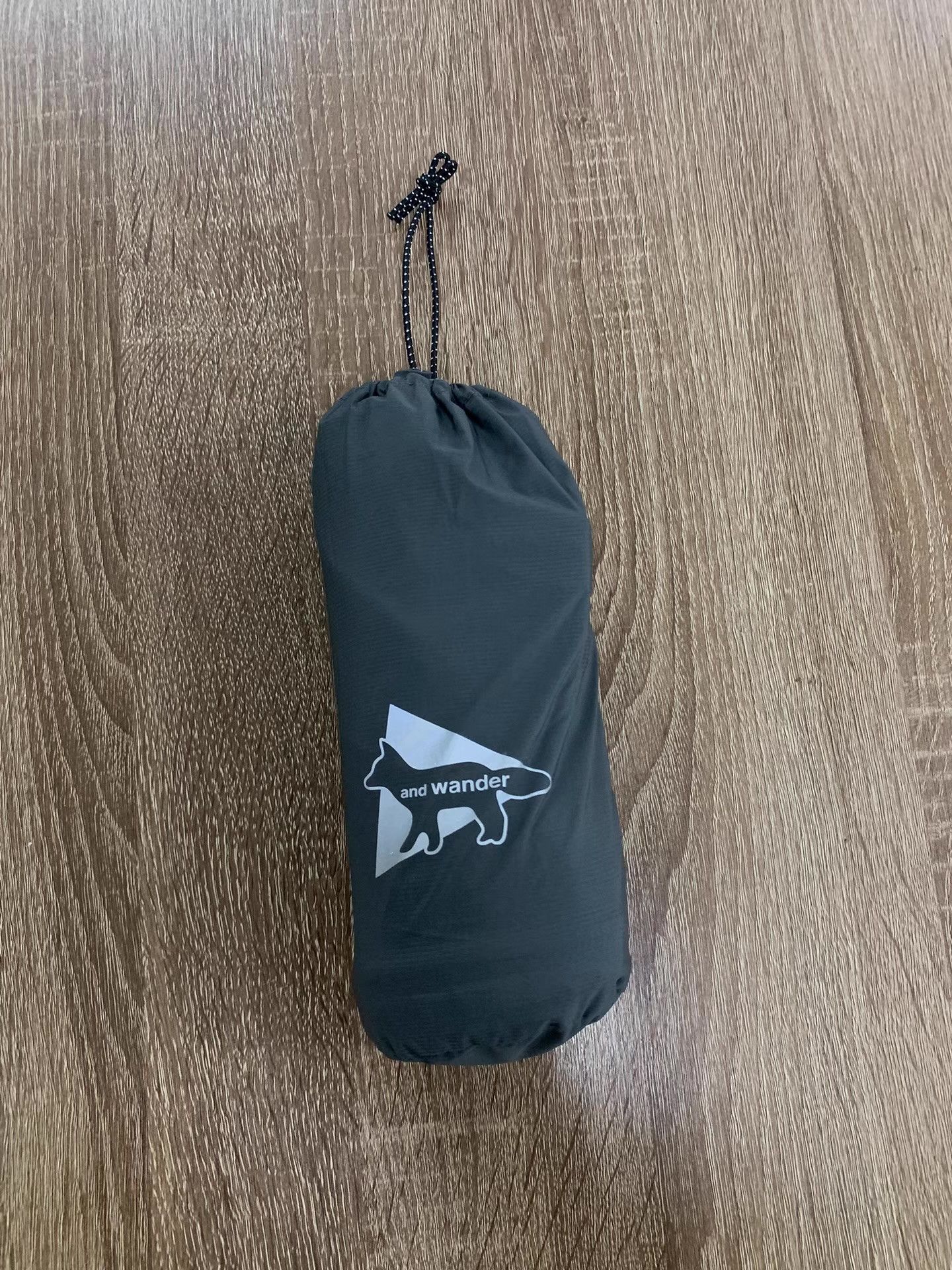 Maison Kitsune MAISON KITSUNÉ × and wander Ｑ22 Size US 34 / EU 50 - 3 Thumbnail