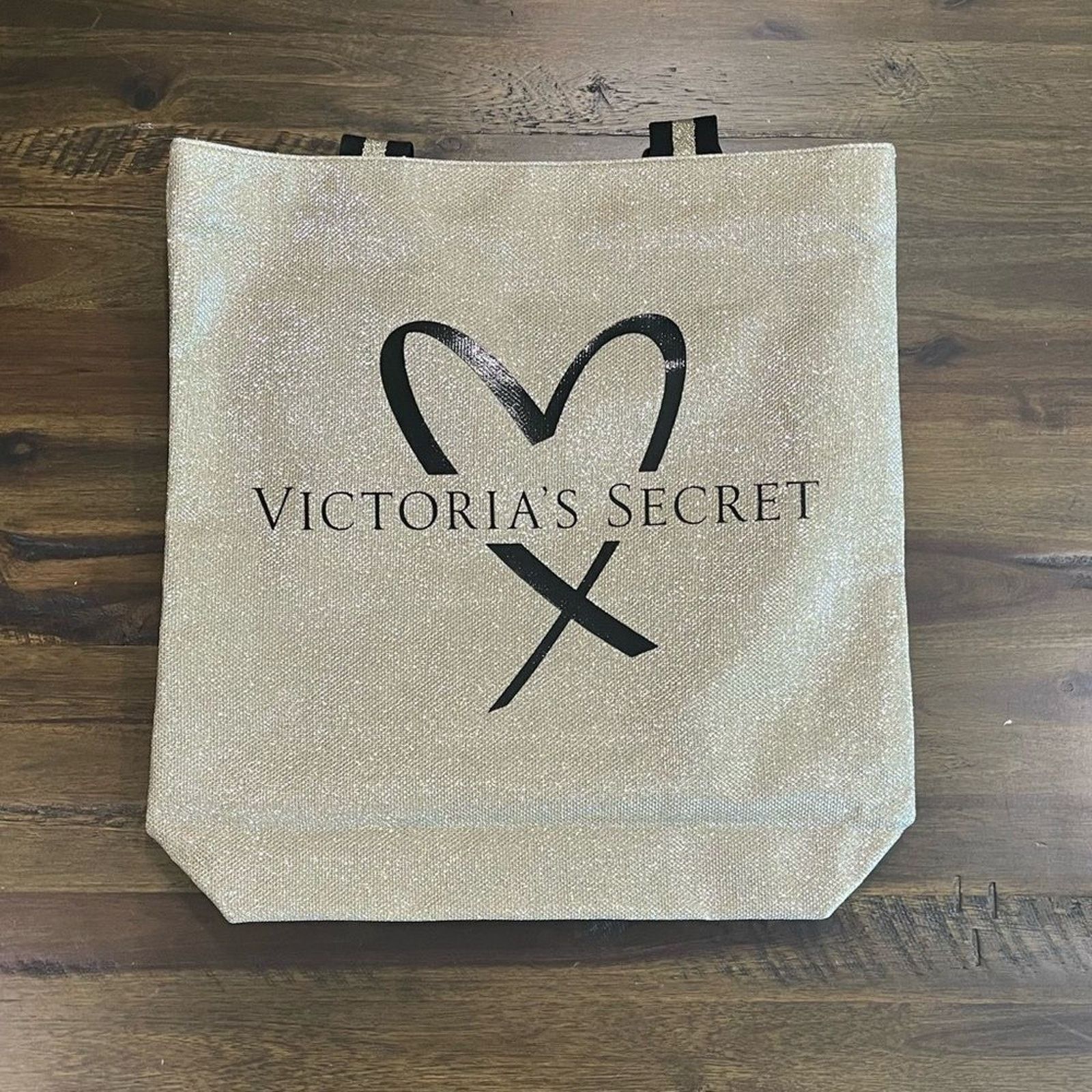 Victoria's Secret NWOT Victoria's Secret Fashion Show Limited Edition Tote Bag Size ONE SIZE - 1 Thumbnail