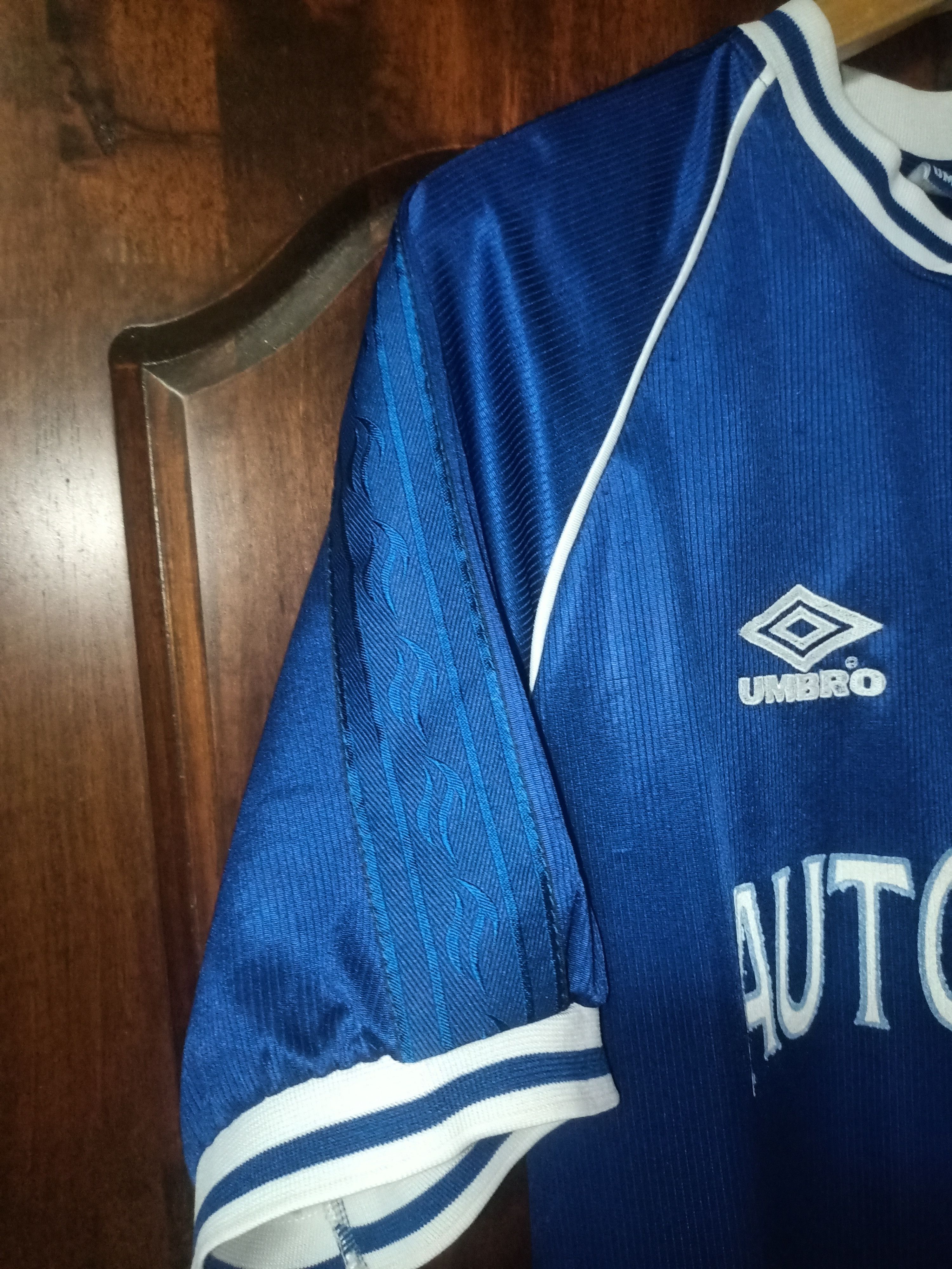 Chelsea Soccer × Vintage Vintage Chelsea Home Kit 1999/2001Jersey Fans L Size US L / EU 52-54 / 3 - 6 Thumbnail