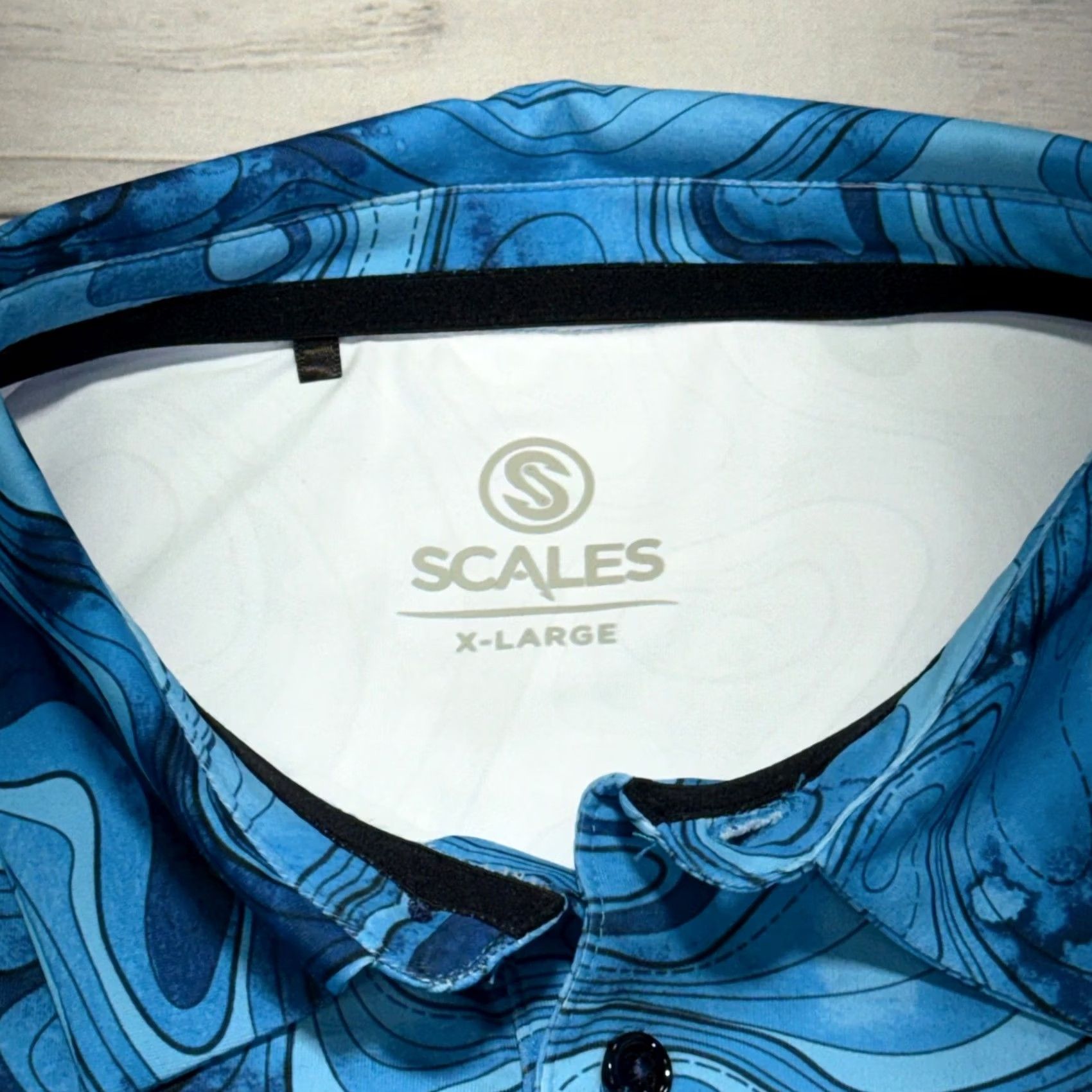 Vintage SCALES Polo Shirt Mens XL Blue Golf PGA National Resort Florida Geometric AOP Swirl Pattern Size US XL / EU 56 / 4 - 4 Thumbnail