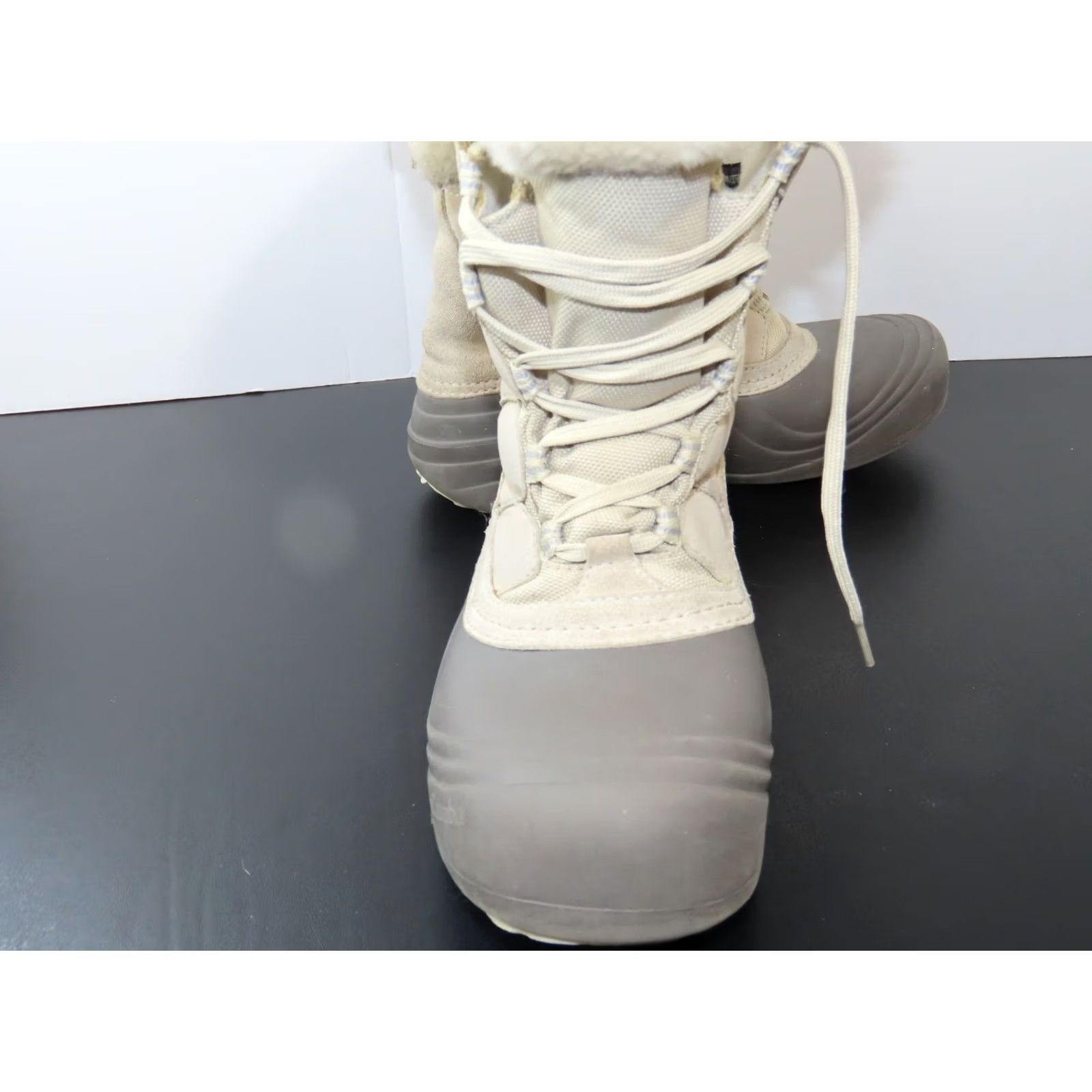 Vintage Columbia Women’s Sierra Summette Insulated Winter Boots Shoe Flat Heel Ankle Waterproof Beige 9 US Size US 7 / IT 37 - 5 Thumbnail