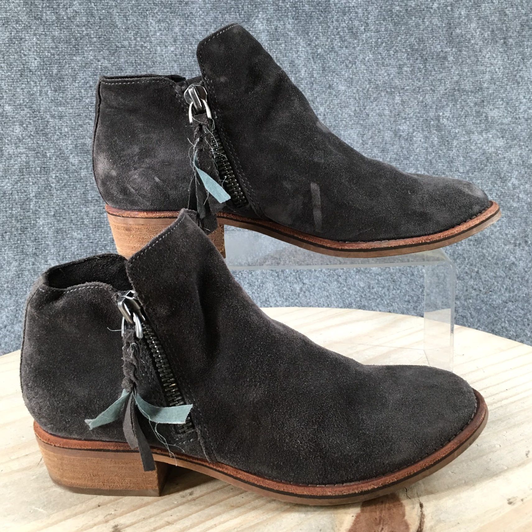 Dolce Vita Dolce Vita Boots Womens 9 Ankle Booties Tassel Zip Up Block Heels Gray Suede Bootie Ladies Gray Suede 9 US Womens Shoes Size US 9 / IT 39 - 2 Thumbnail