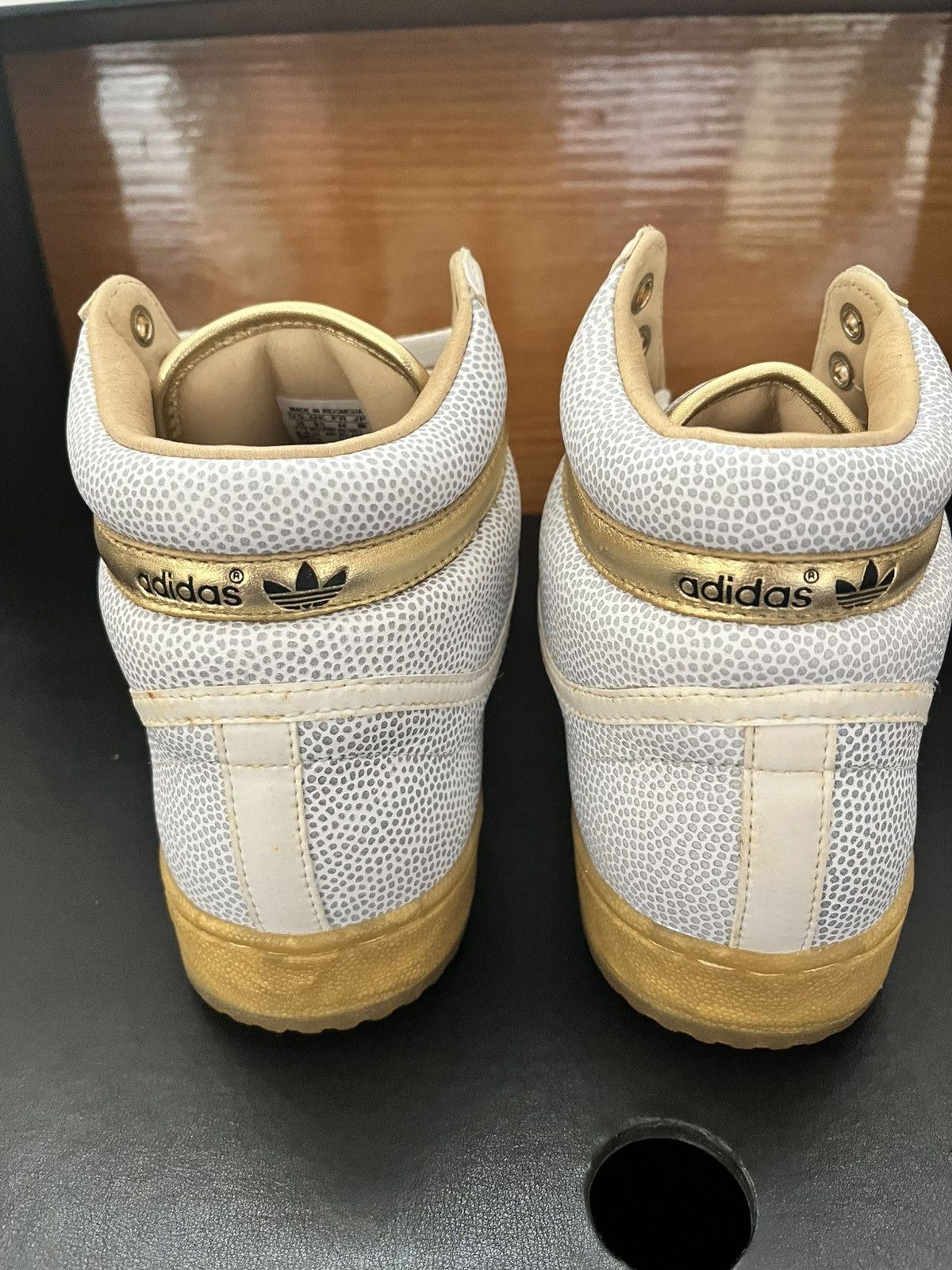 Adidas × Undefeated Adidas Top 10 Hi Undefeated x Estevan Oriol - 336/650 Size US 10 / EU 43 - 5 Thumbnail