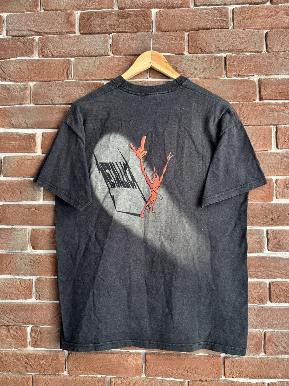 Band Tees Rare Vintage 00s Metallica Heavy Metal Band M Black Tee Y2K Size US M / EU 48-50 / 2 - 1 Thumbnail
