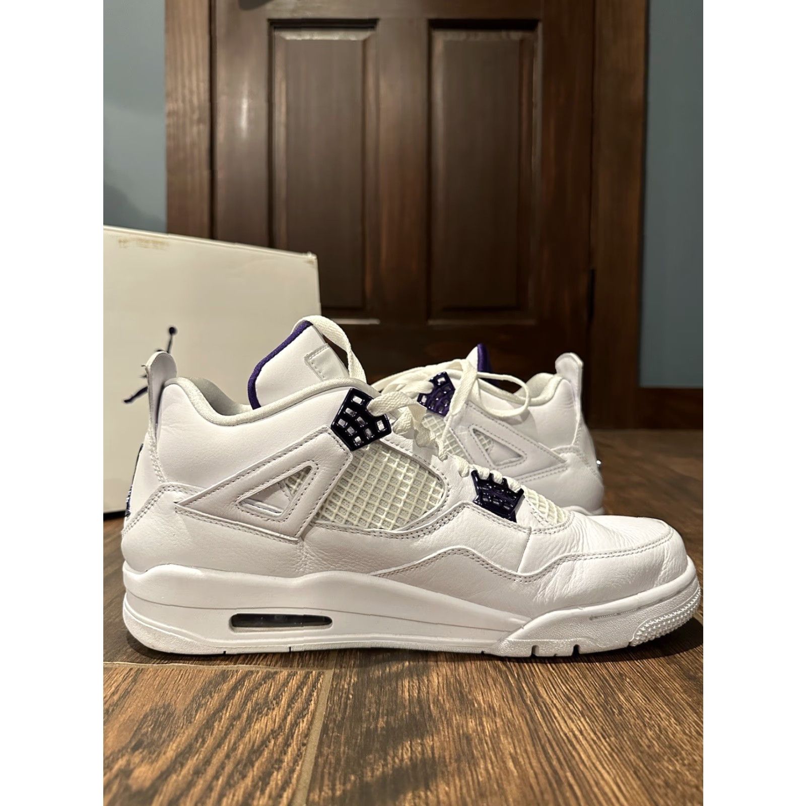 Nike VINTAGE Nike Air Jordan 4 Retro White Purple CT8527-115 Sneaker Mens 11 Nike Air Retro 90s Size US 10 / EU 43 - 6 Thumbnail