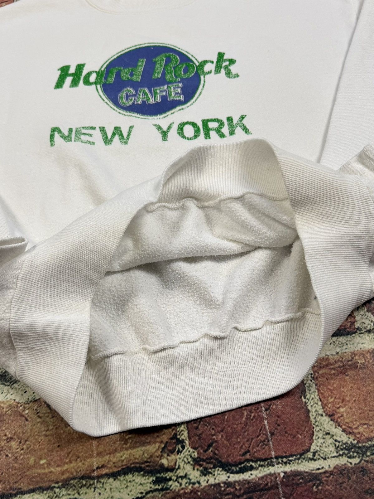Hard Rock Cafe Vintage Hard Rock Cafe Sweatshirt White New York NY 90s Size US L / EU 52-54 / 3 - 6 Thumbnail