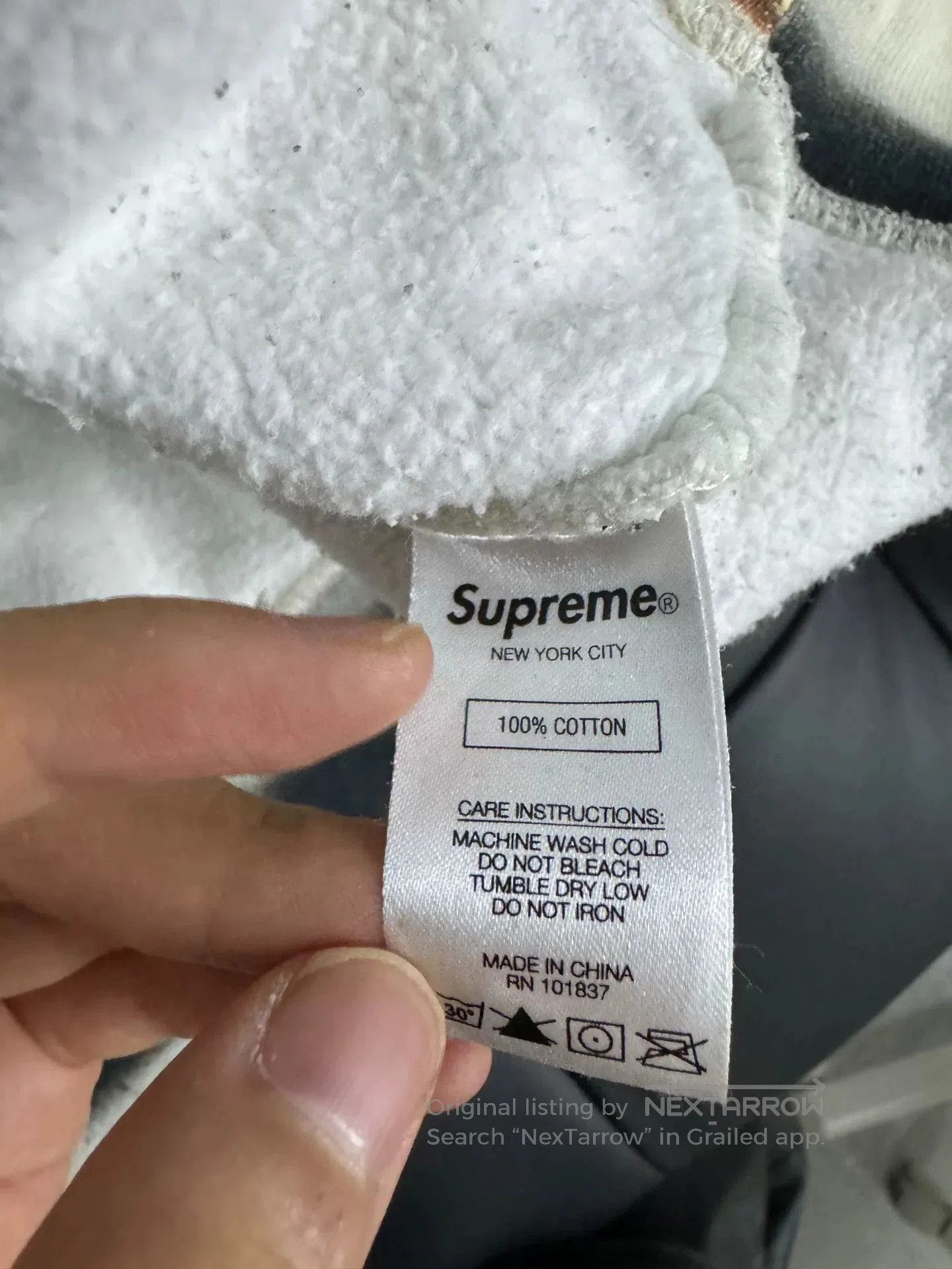 Supreme Supreme FW20 Week8 Hoodie in Large. Size US L / EU 52-54 / 3 - 5 Thumbnail