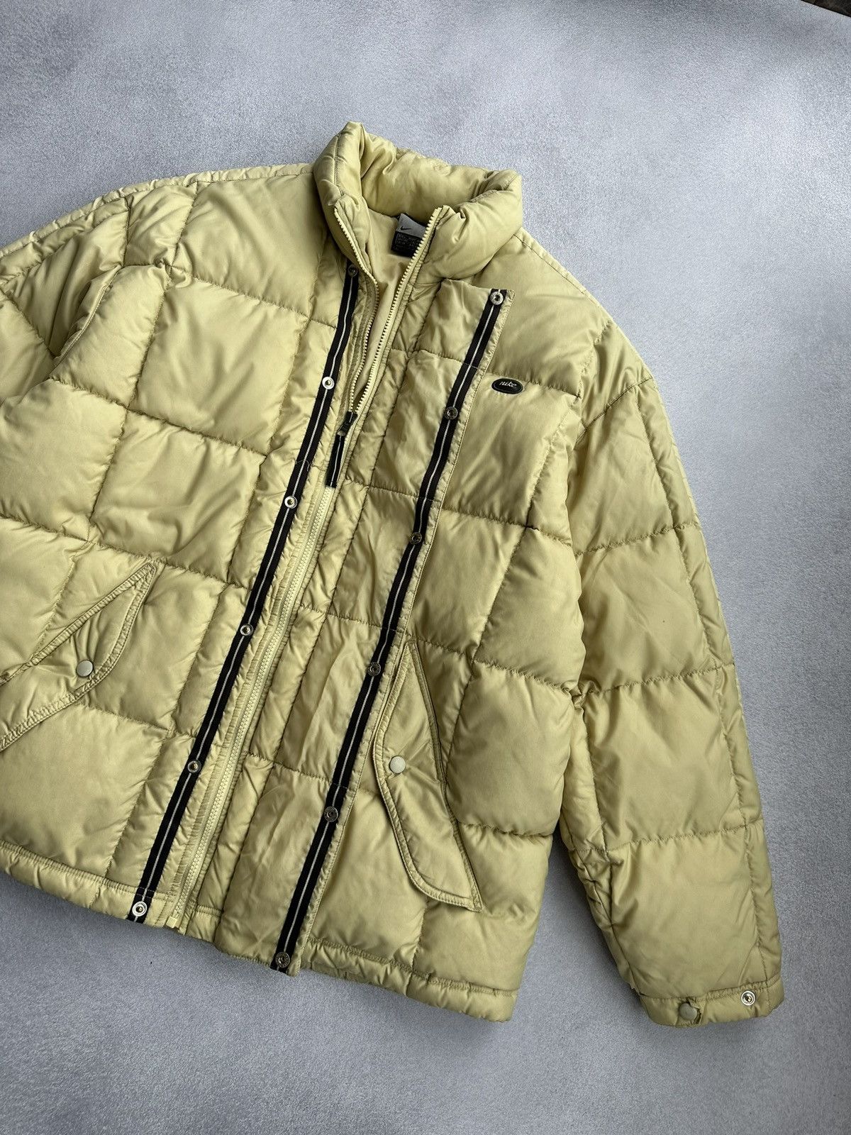 Nike × Vintage Vintage Nike Beige Y2K Heavy Puffer Jacket Size US L / EU 52-54 / 3 - 7 Thumbnail