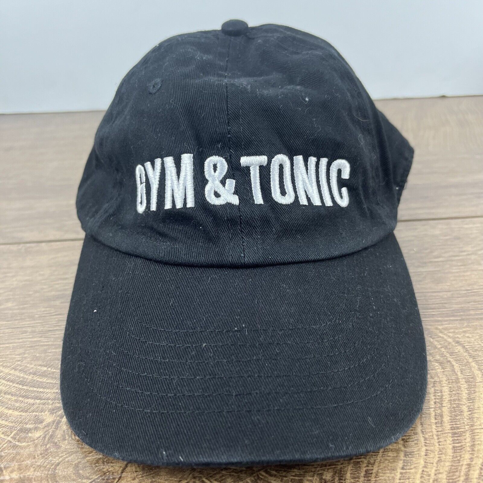 Other Gym & Tonic Hat Gym and Tonic Hat Adjustable Hat Black Hat A Size ONE SIZE - 6 Thumbnail