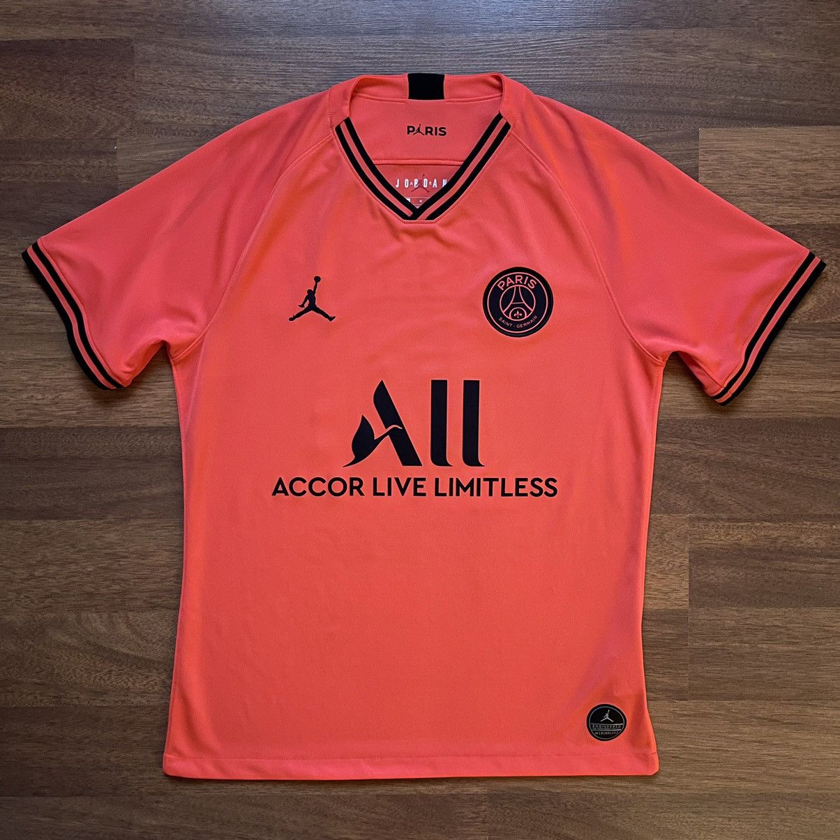 Jordan Brand × Nike PSG NIKE 2019/2020 FOOTBALL SOCCER AWAY JERSEY #10 NEYMAR Size US M / EU 48-50 / 2 - 2 Thumbnail