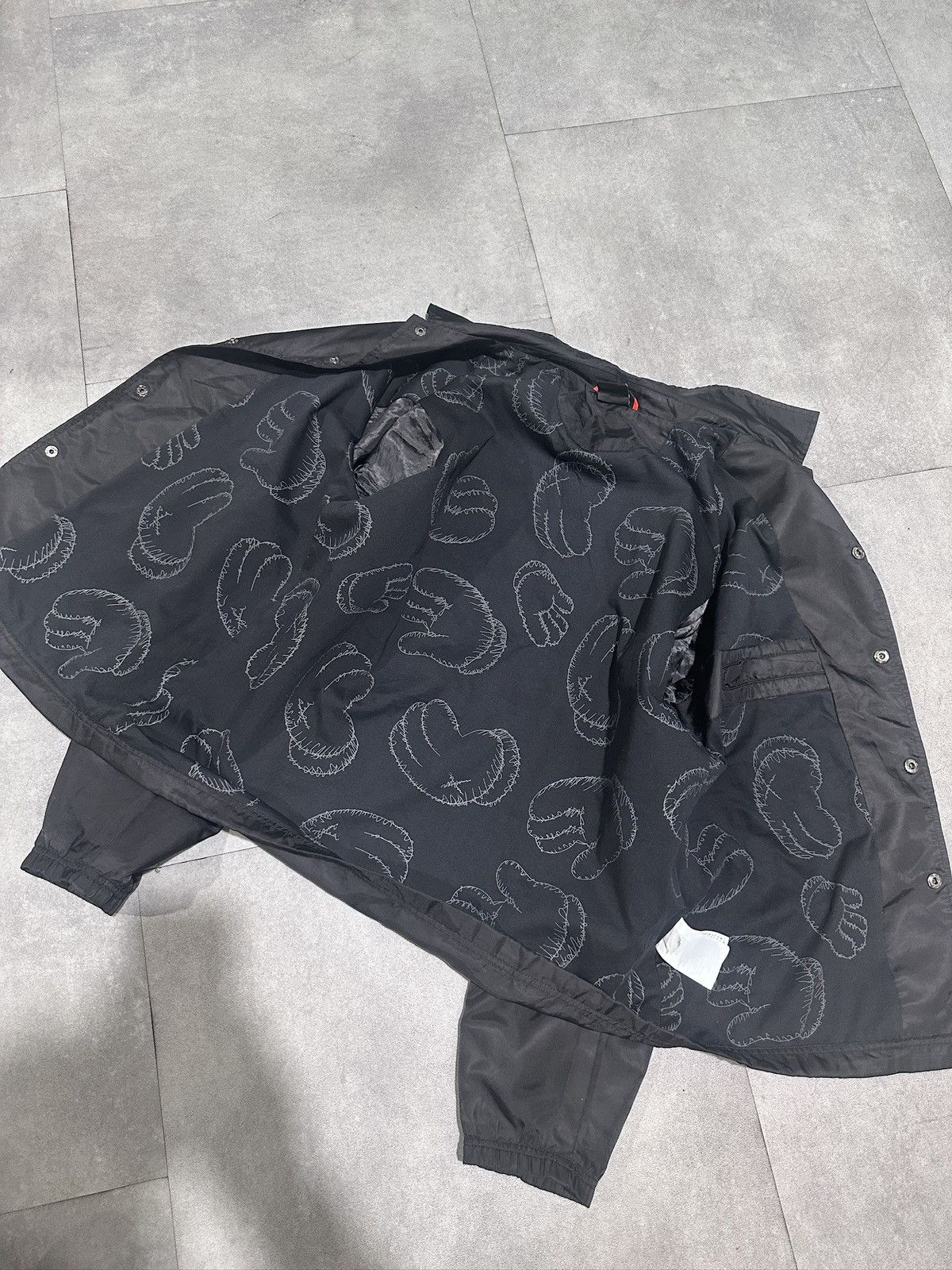 Jordan Brand × Kaws Jordan x Kaws Coach Jacket Size US M / EU 48-50 / 2 - 6 Thumbnail