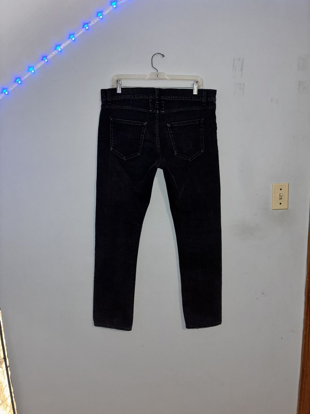 Saint Laurent Paris Saint Laurent Paris black denim Size US 33 - 2 Thumbnail