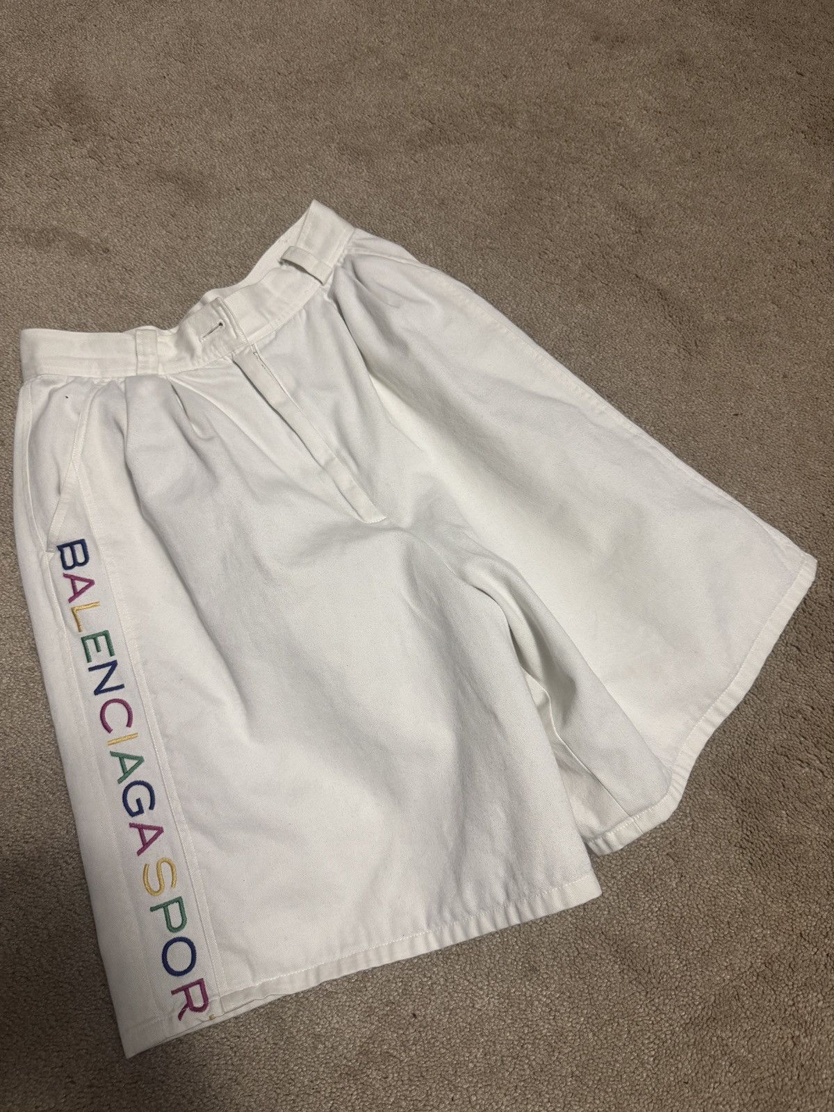 Balenciaga Balenciaga Sport Womens Shorts Size US 26 / EU 42 - 1 Thumbnail
