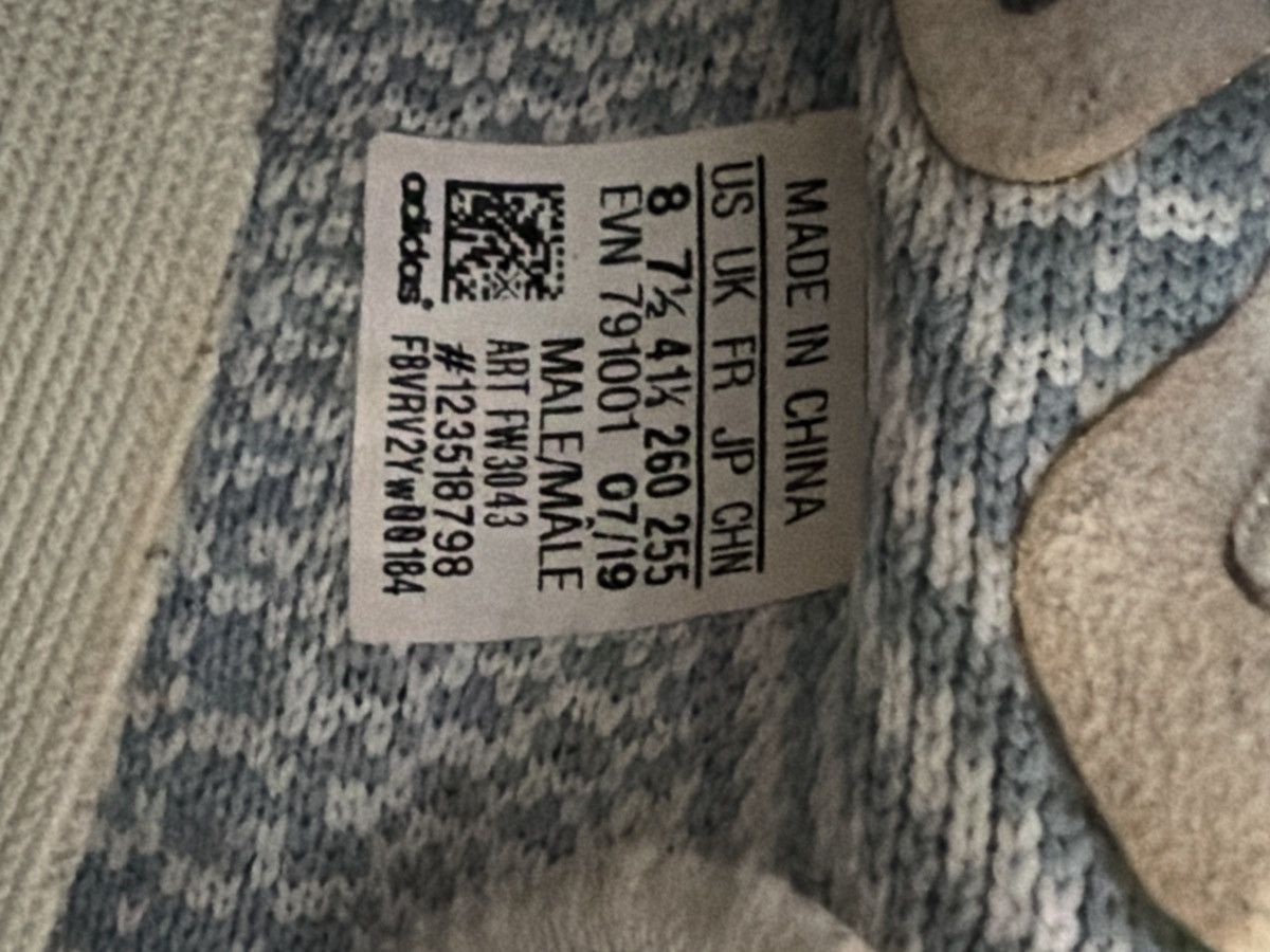 Yeezy Adidas Yeezy Boost 350 V2 'Cloud White Non-Reflective' Size US 8 / EU 41 - 2 Thumbnail