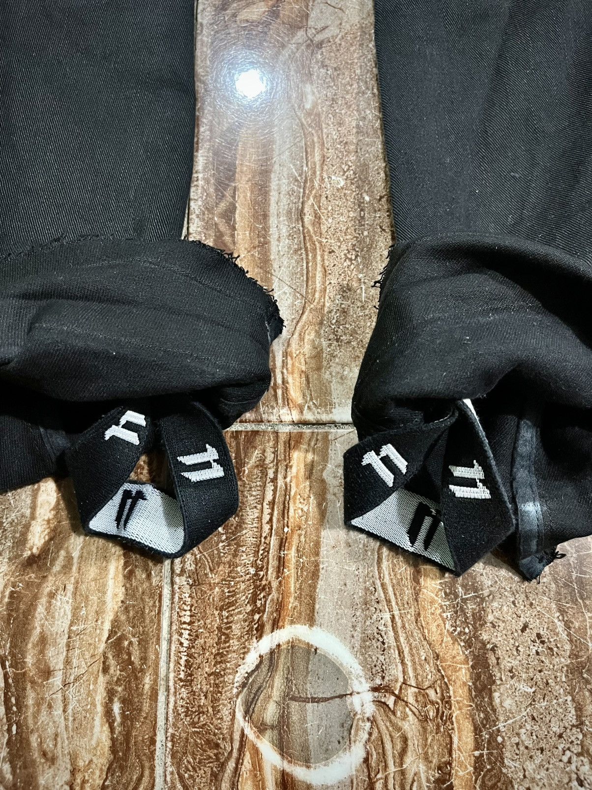 11 By Boris Bidjan Saberi AW2013 11 BY BORIS BIDJAN SABERI P14 SPIRAL DENIM Size US 32 / EU 48 - 12 Thumbnail