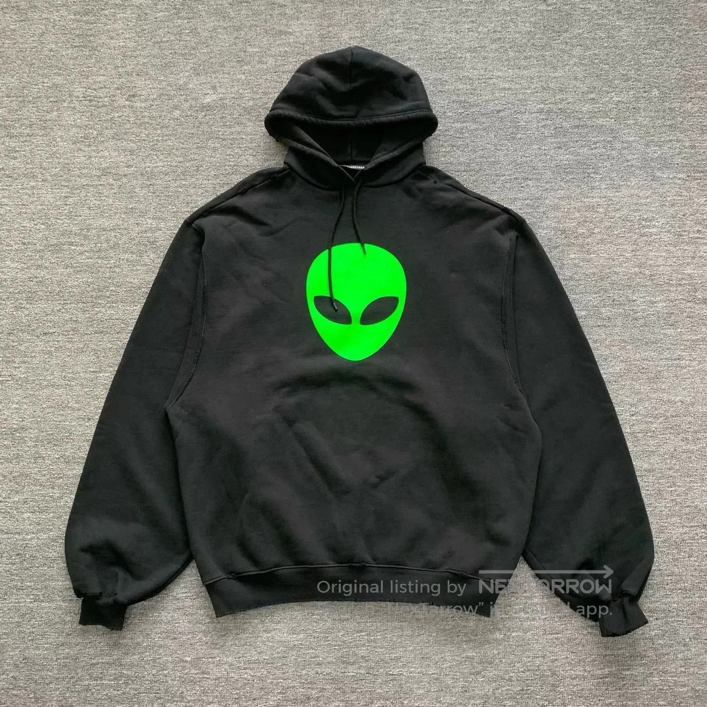 Balenciaga Balenciaga Alien Print Black Hoodie. Size US XXS / EU 40 - 1 Thumbnail