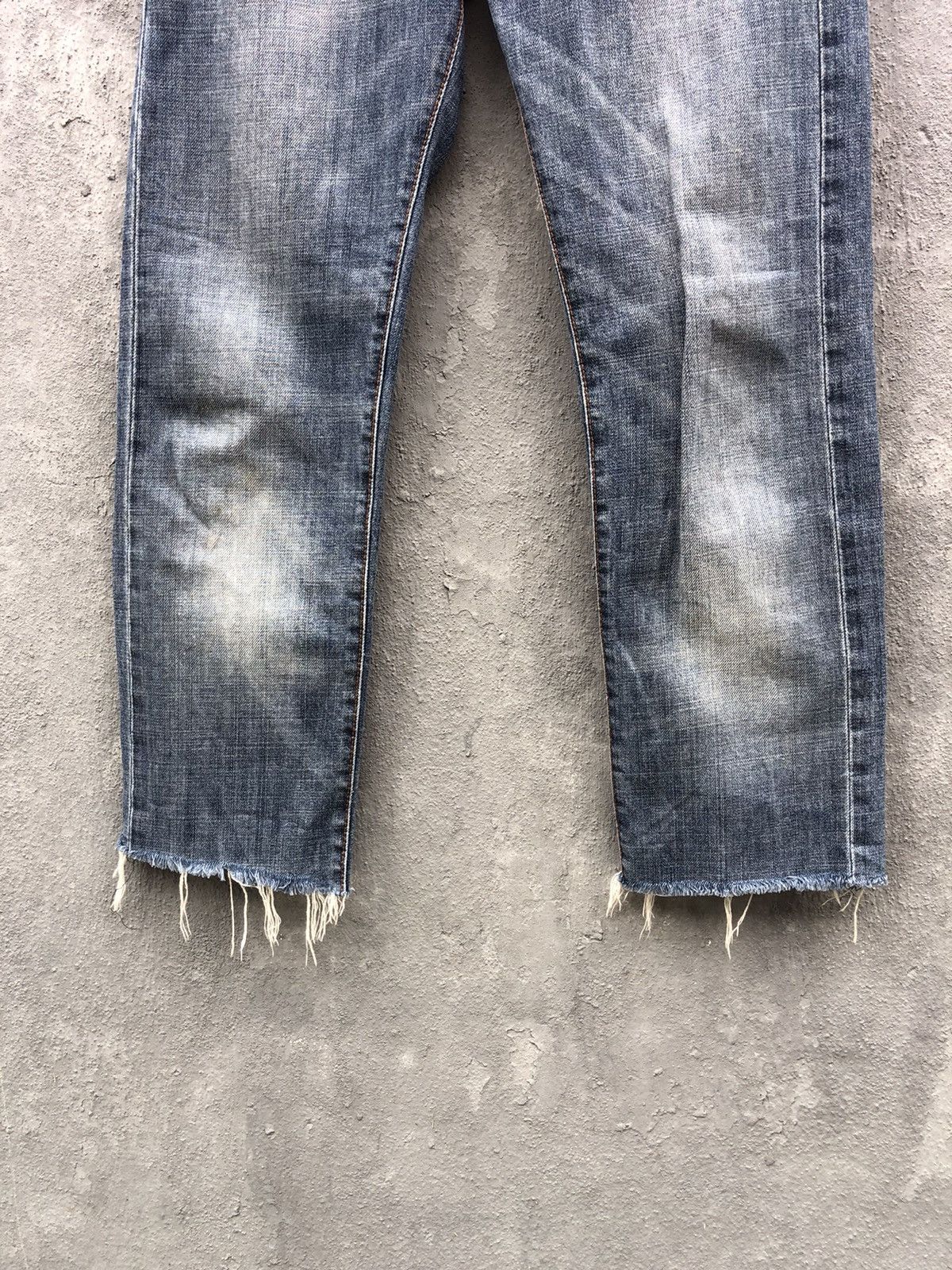 Dior Dior Distressed Jeans Size US 29 - 5 Thumbnail