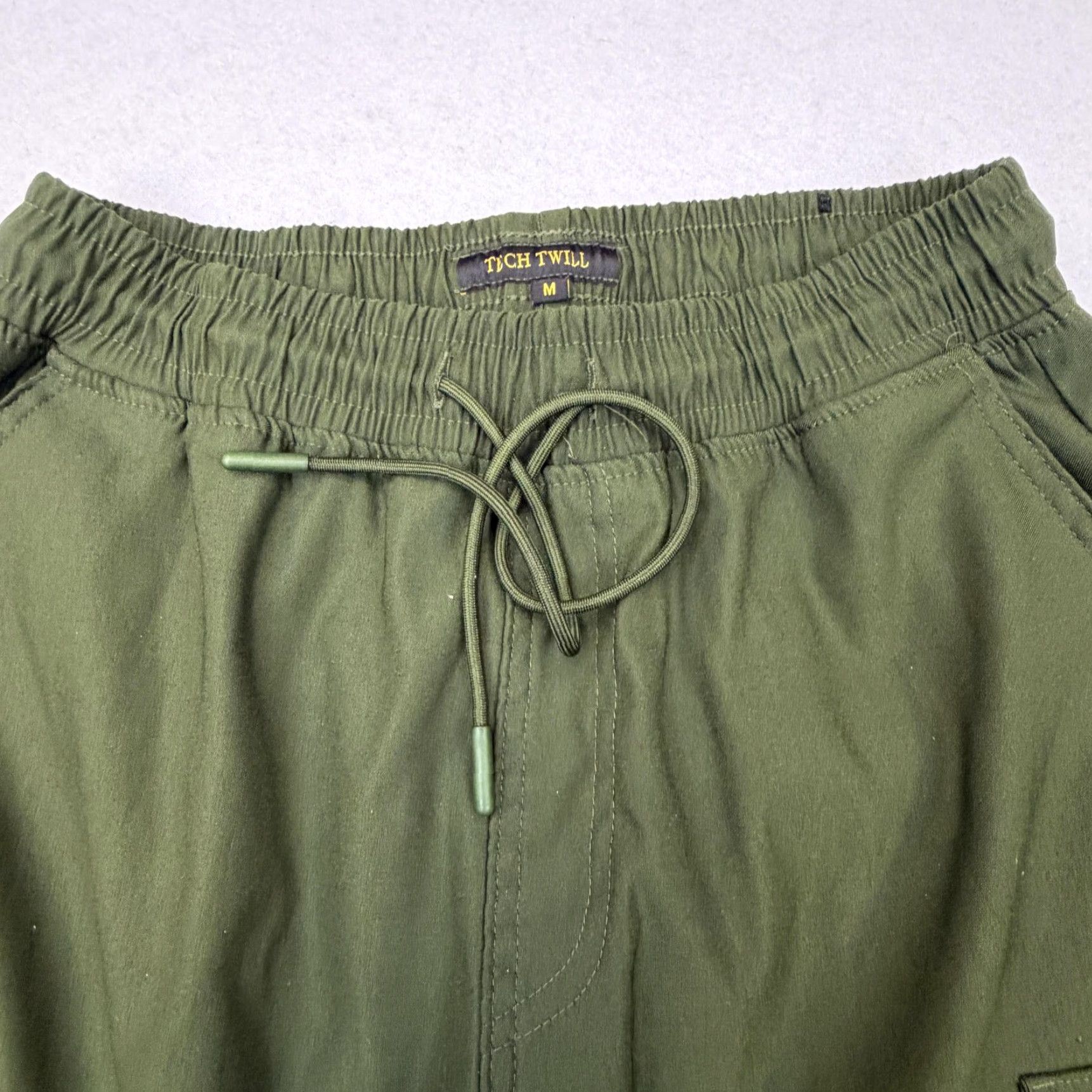 Vintage TECH TWILL Cargo Shorts Mens Medium Green Elastic Drawstring Pockets Casual Size US 31 - 3 Thumbnail