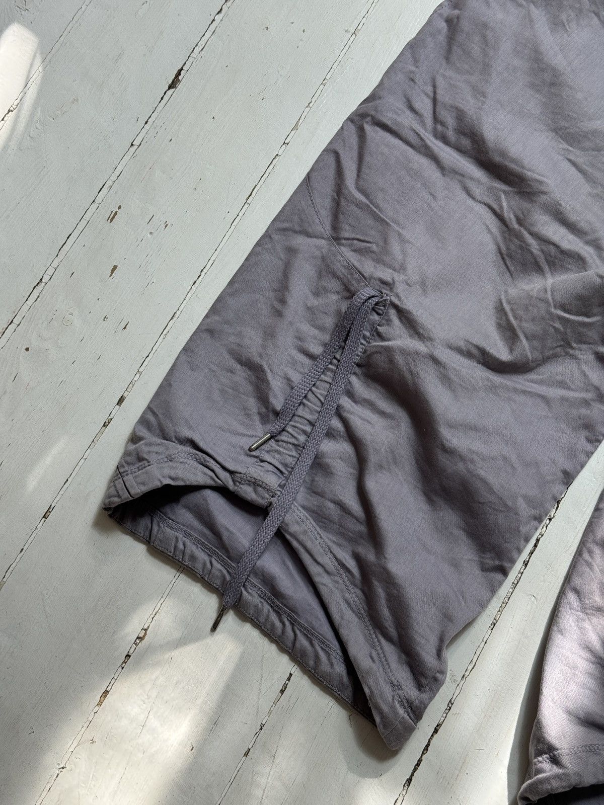 Nike VINTAGE NIKE MINI SWOOSH BONDAGE BREECHES / SHORTS Size 32" / US 10 / IT 46 - 10 Thumbnail
