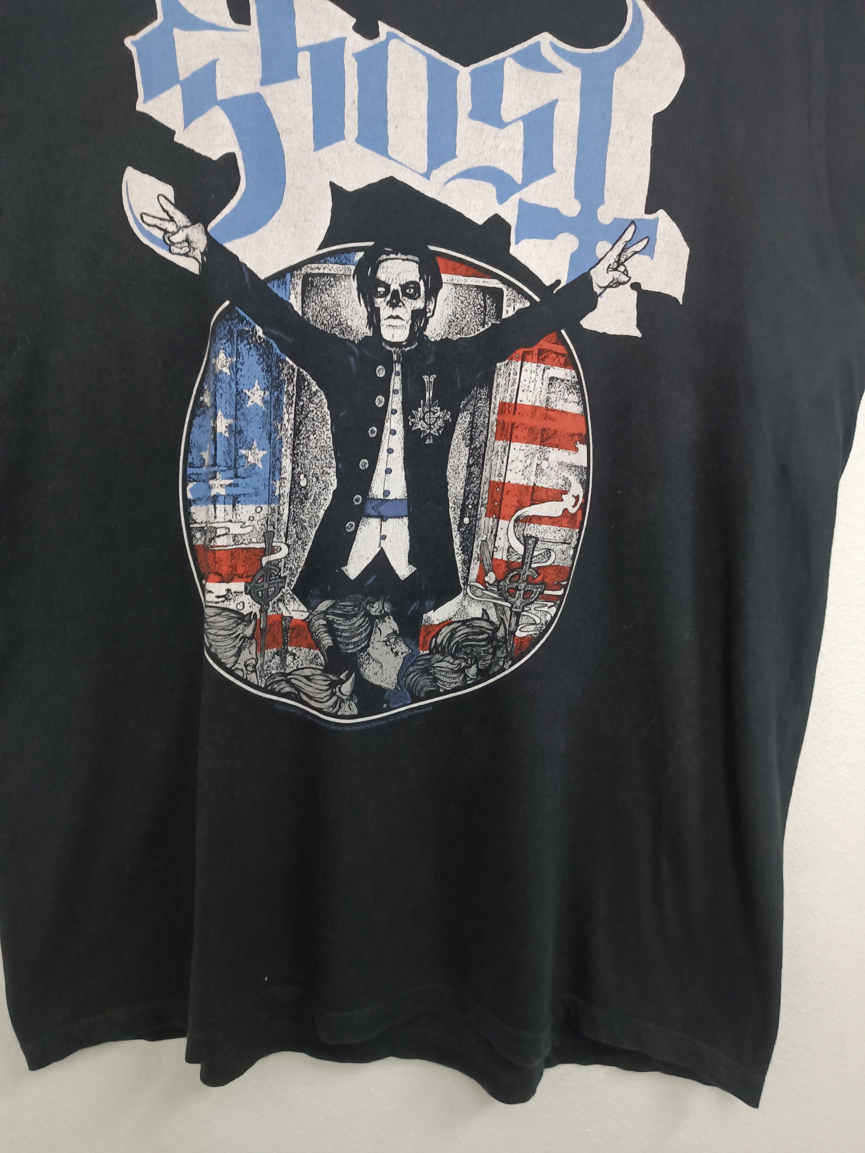 Band Tees VINTAGE GHOST PAPA EMERITUS AMERICAN FLAG TEE METAL ROCK Size US L / EU 52-54 / 3 - 9 Thumbnail