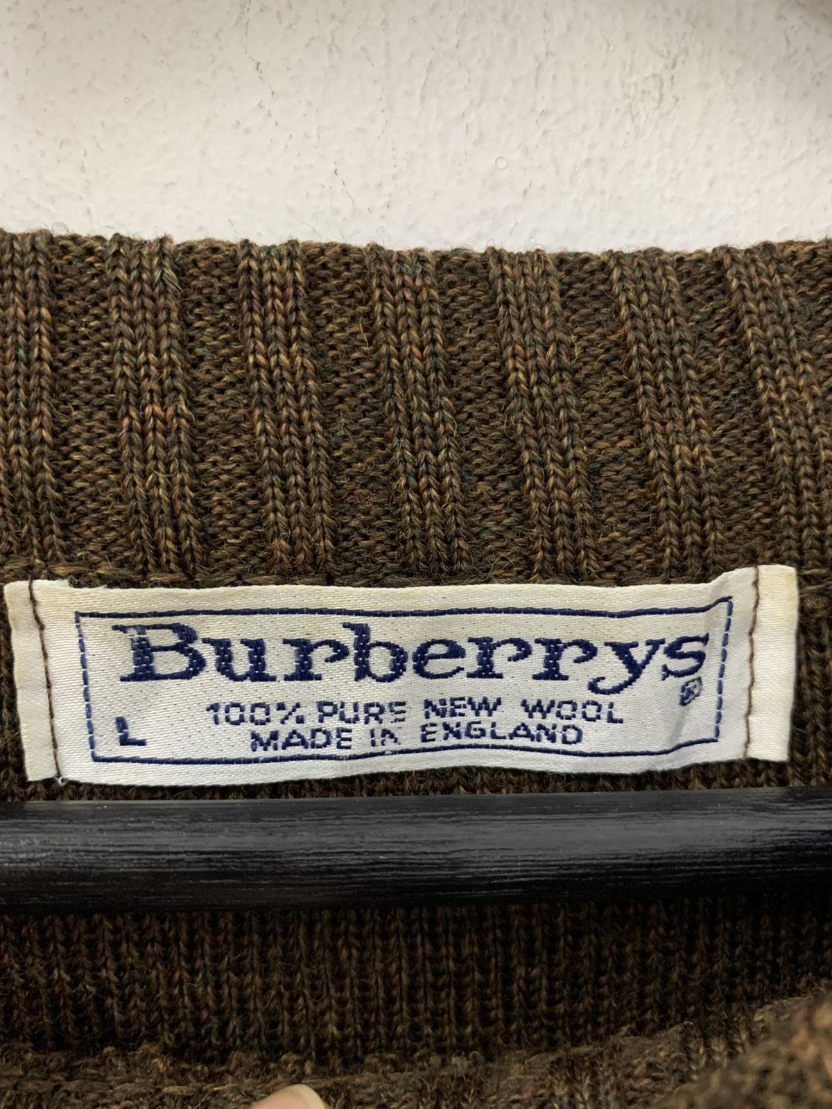 Burberry Prorsum Vintage Burberry’s Made In England Bullet Distress Knitted Size US M / EU 48-50 / 2 - 13 Thumbnail