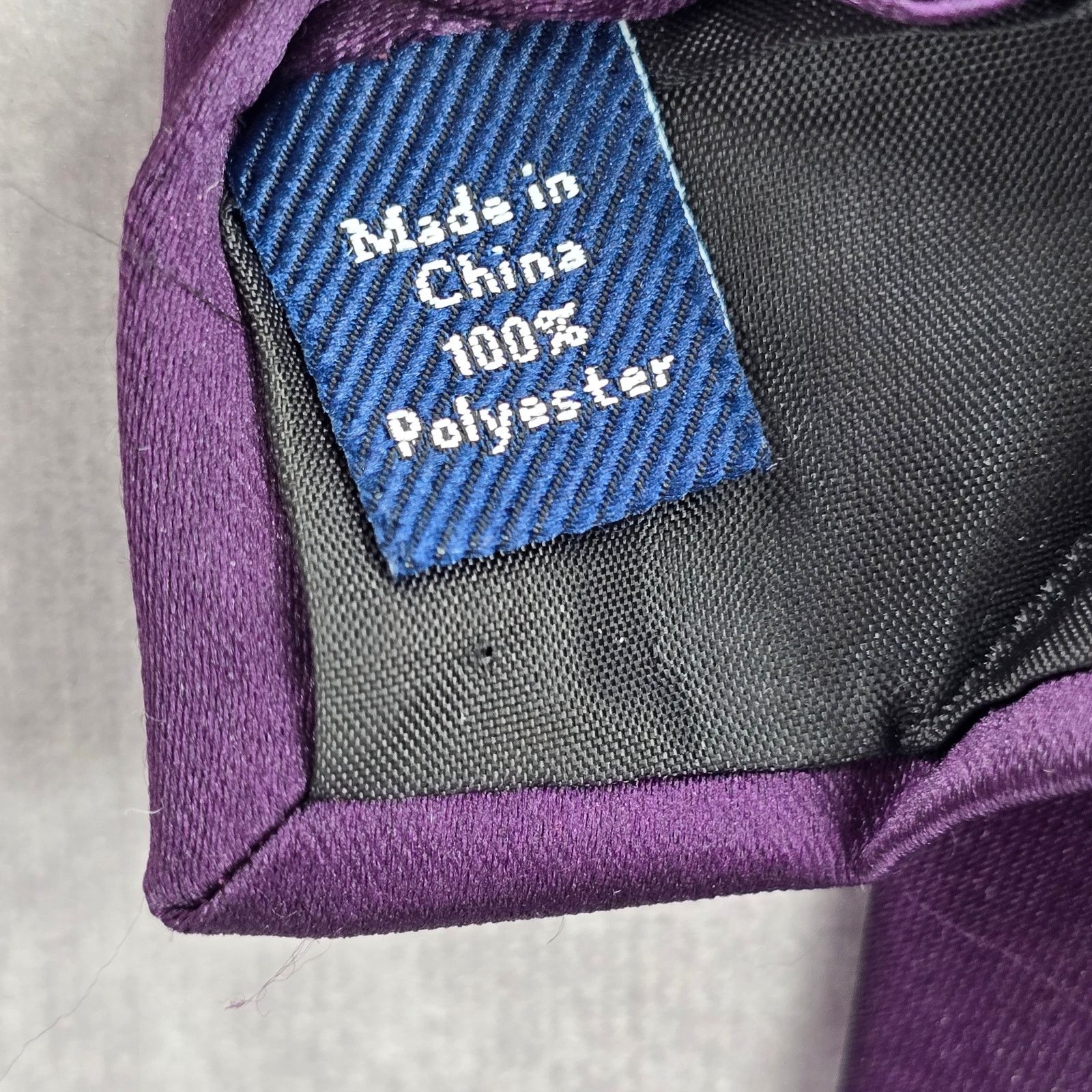 Croft & Barrow Croft & Barrow Solid Purple Polyester Men's Neck Tie Size 30 - 4 Thumbnail