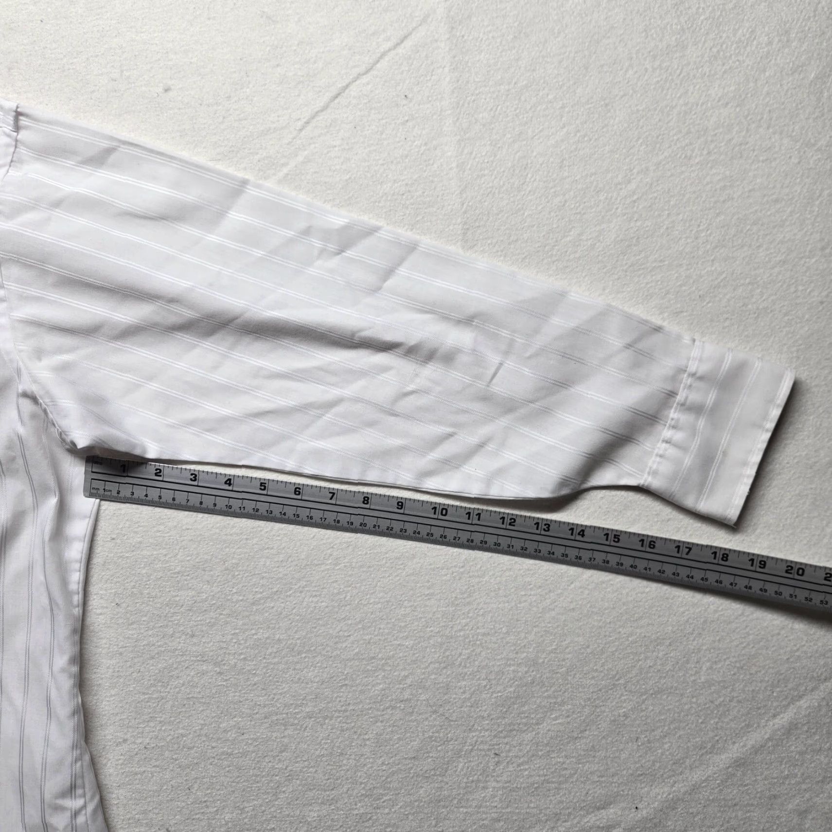 Vintage Oakton Dress Shirt - Striped Long Sleeve Adult Men - Size 16.5 32/33 - White Silver - 33" Sleeve - Men's Shirt Boundary: 16.5 collar Size US L / EU 52-54 / 3 - 4 Thumbnail