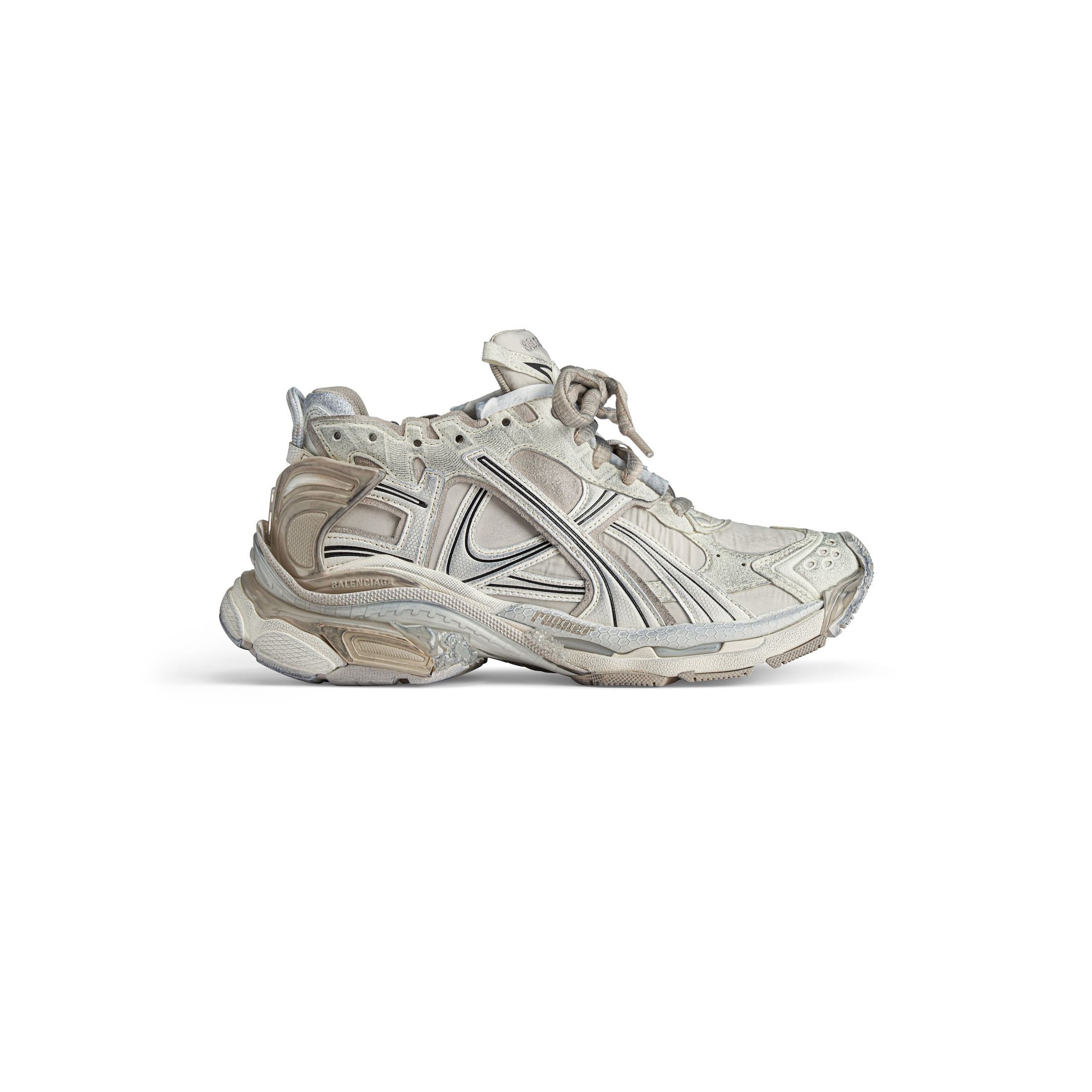 Balenciaga Balenciaga Runner Dirty Effect Sneakers Size US 10 / EU 43 - 1 Thumbnail