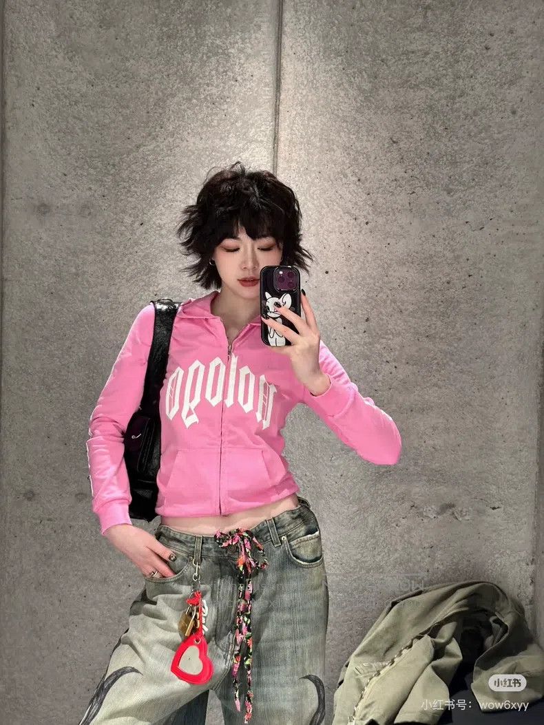 Balenciaga Balenciaga Pink letter logo sweater coat long sleeve top Size US S / EU 44-46 / 1 - 7 Thumbnail