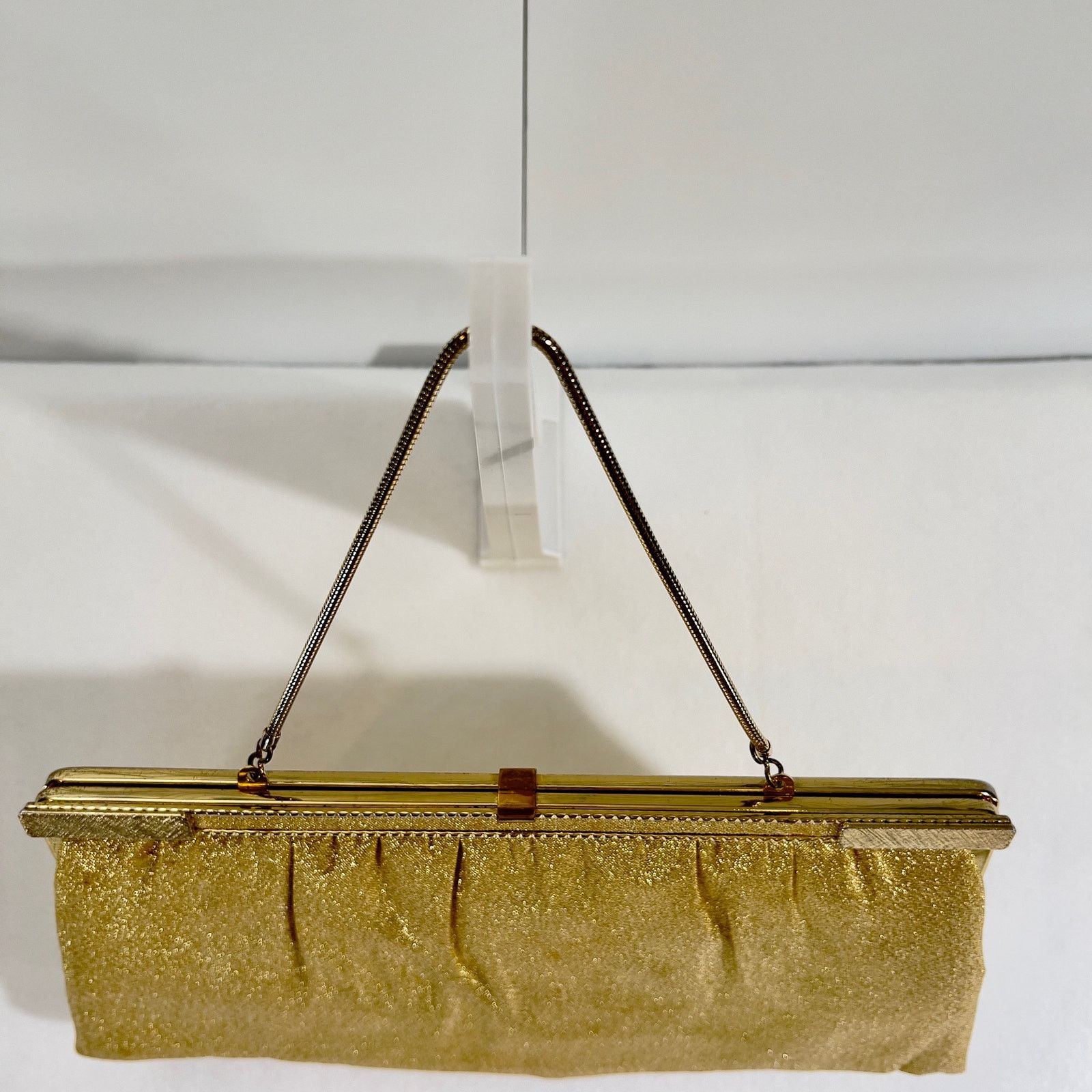 Vintage Clutch Purse Made in USA 11.5"x5.5" Gold Metallic Chain Size ONE SIZE - 6 Thumbnail