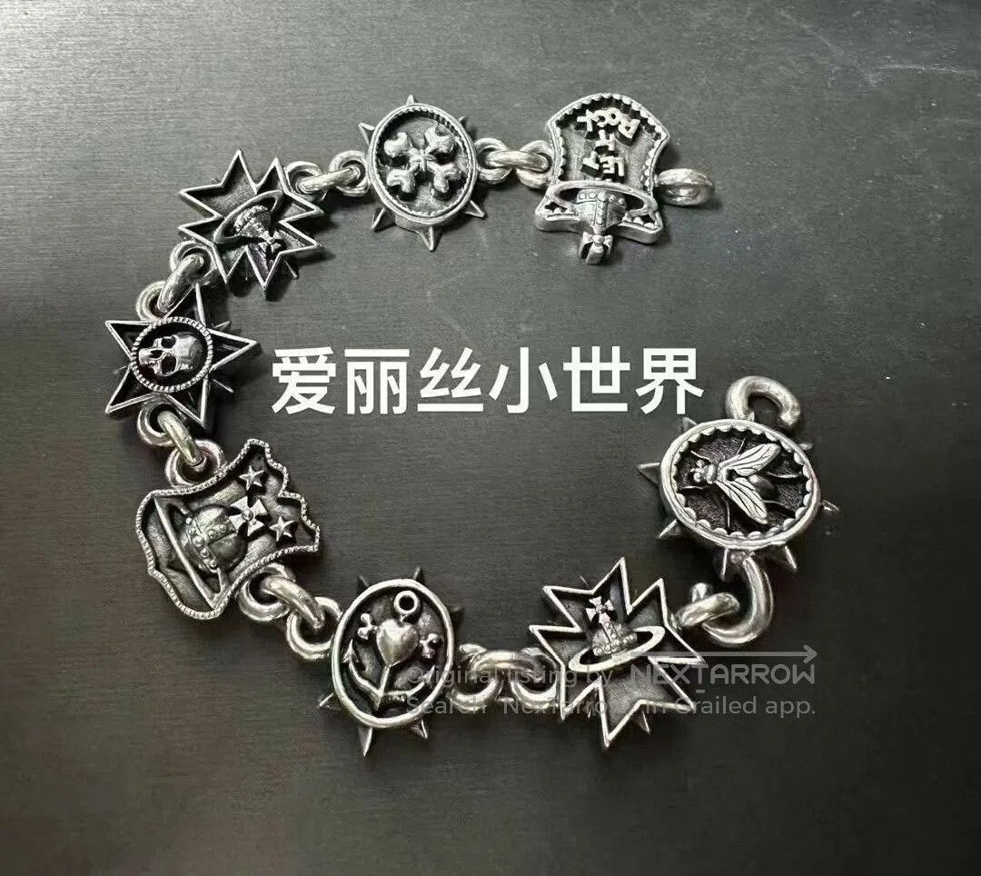 Vivienne Westwood Vivienne Westwood Saturn Necklace Bracelet. Size ONE SIZE - 3 Thumbnail