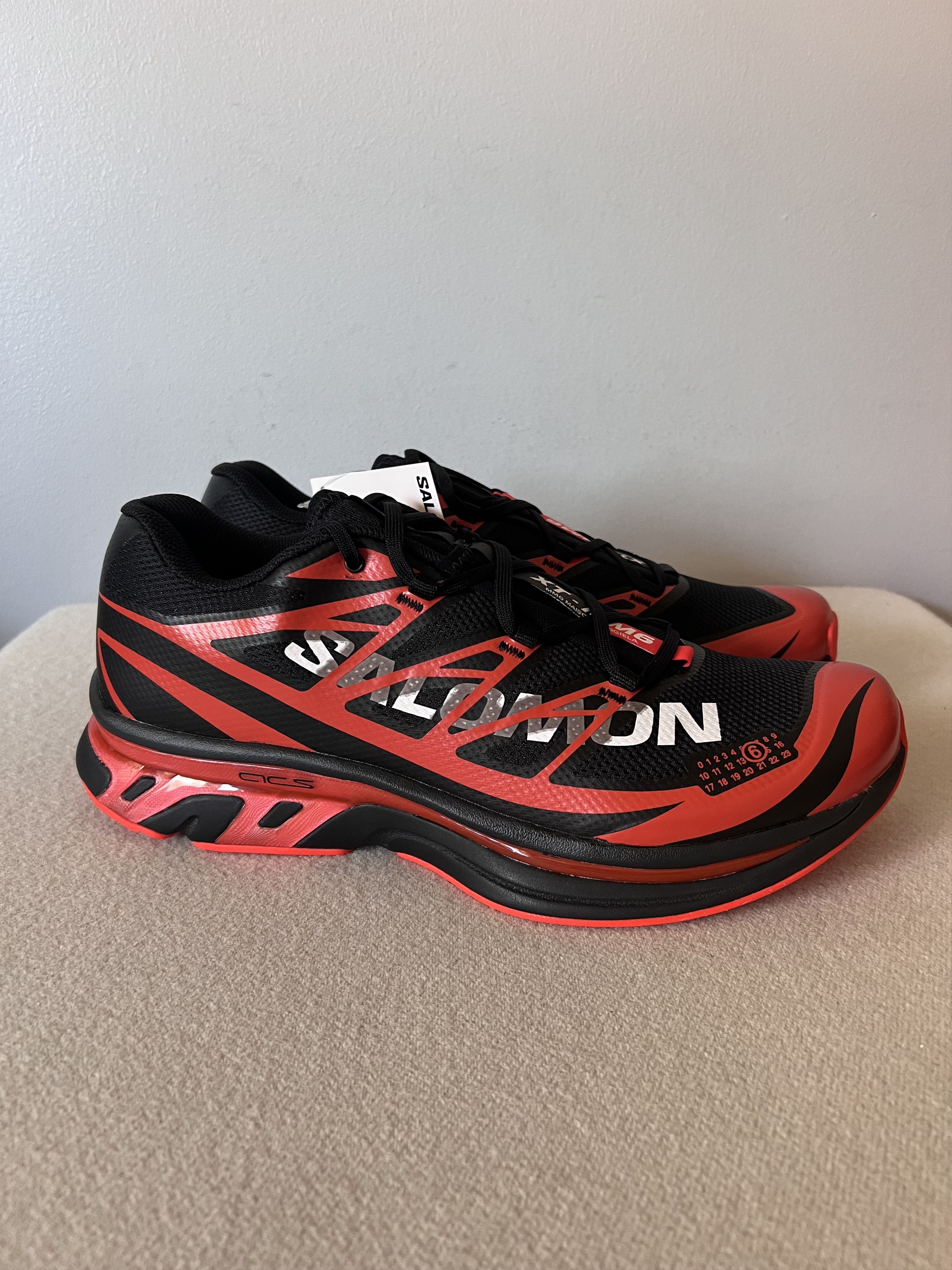Maison Margiela × Salomon MM6 Maison Margiela Salomon XT-MM6 in Black Red Size US 11 / EU 44 - 1 Thumbnail