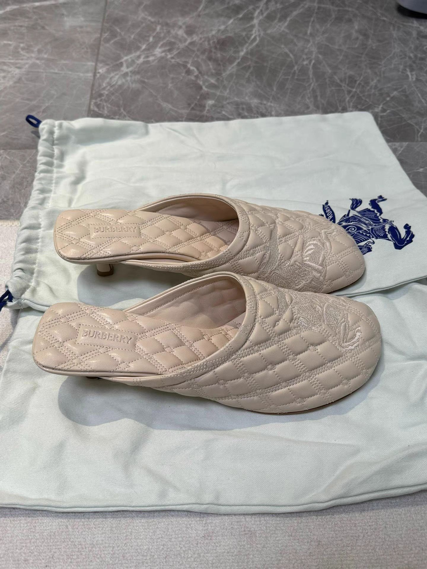 Burberry Burberry Nappa Leather Closed-Toe Slides K6 Size US 8 / IT 38 - 1 Thumbnail