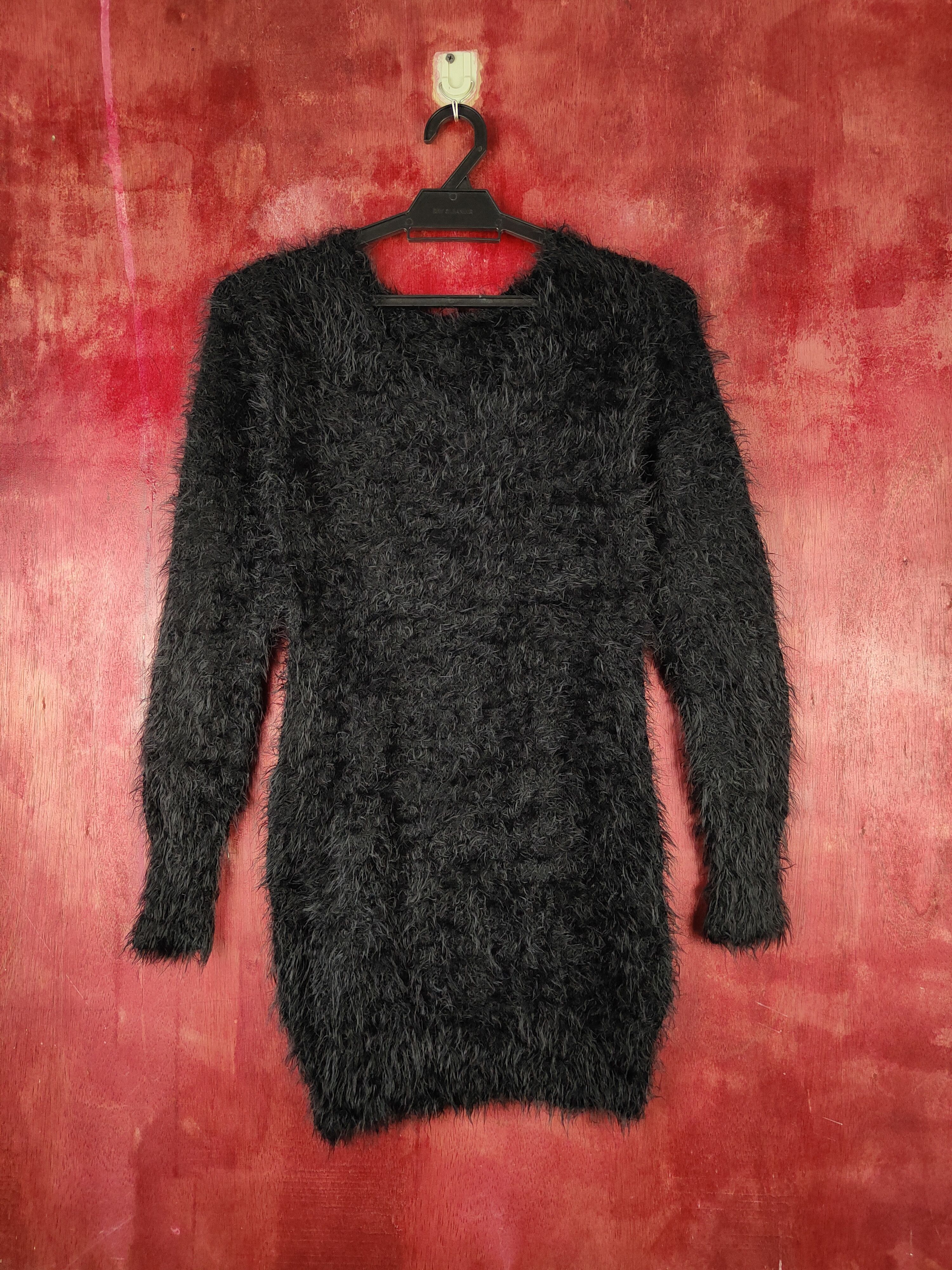 AVANT-GARDE FASHION 💥Vanity Face Black Fur Mohair Knitwear