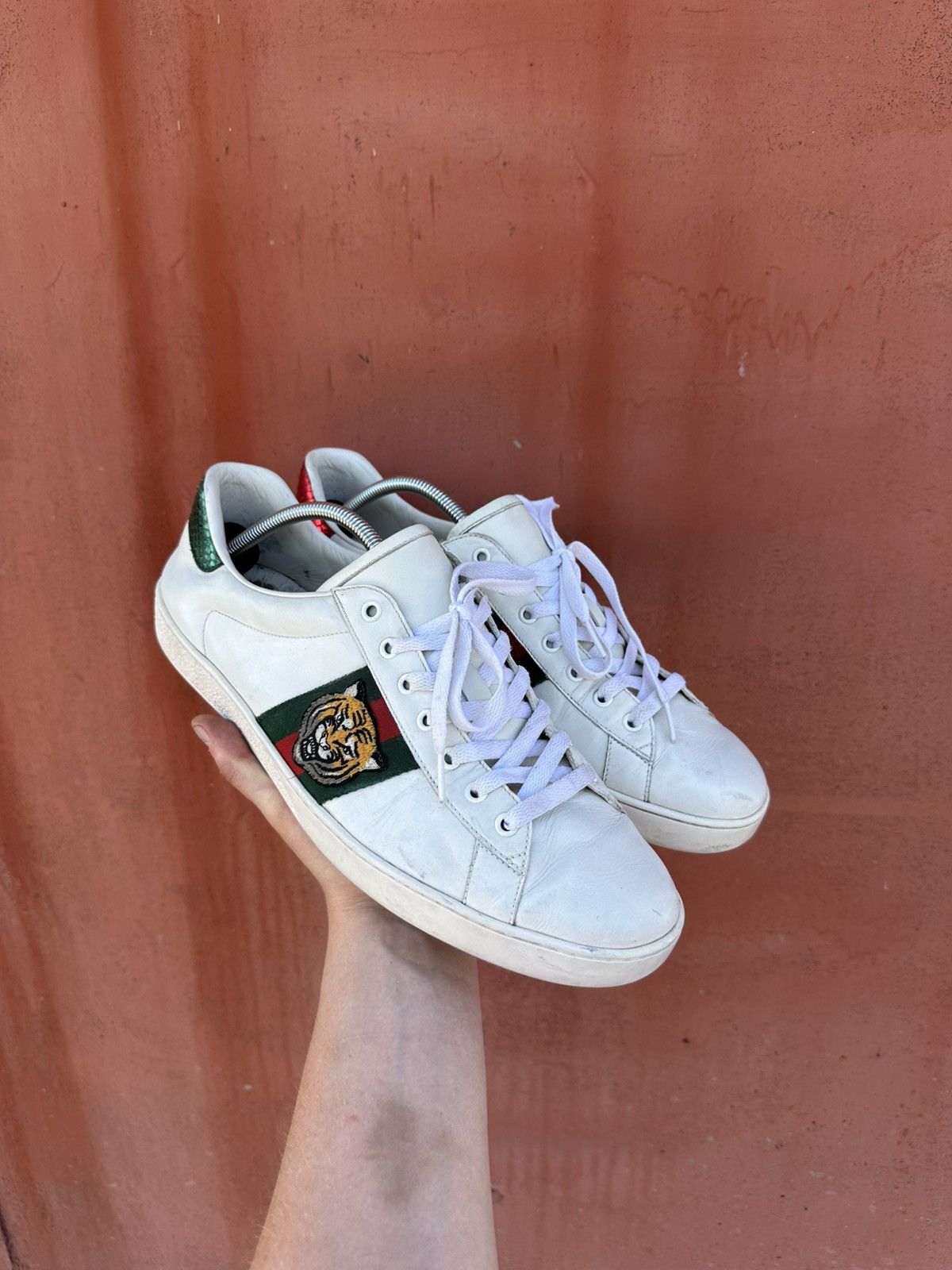 Gucci Vintage Gucci Ace Tiger Leather Sneakers Luxury Old Money Size US 12.5 / EU 45-46 - 2 Thumbnail