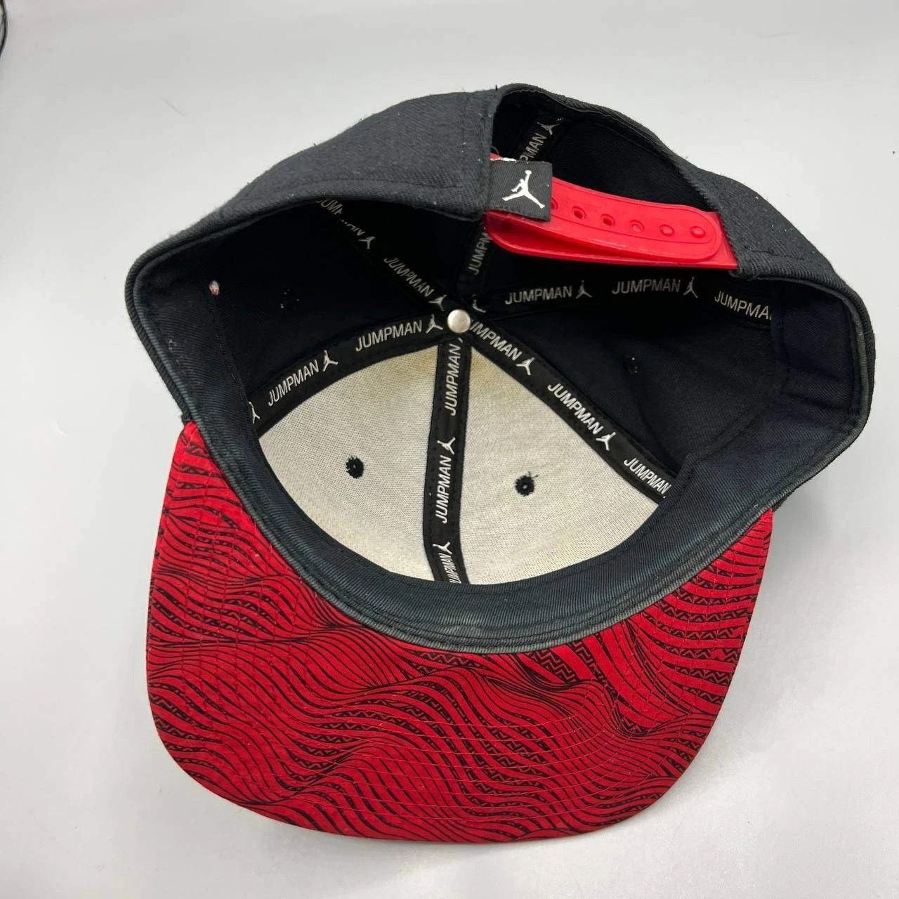 Jordan Brand Air Jordan Hat Men Red Flu Game Embroidered Snap Back Size ONE SIZE - 2 Thumbnail